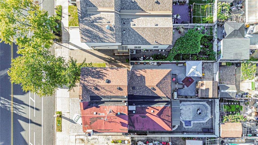 Staten  Island, NY 10314,343 Travis AVE