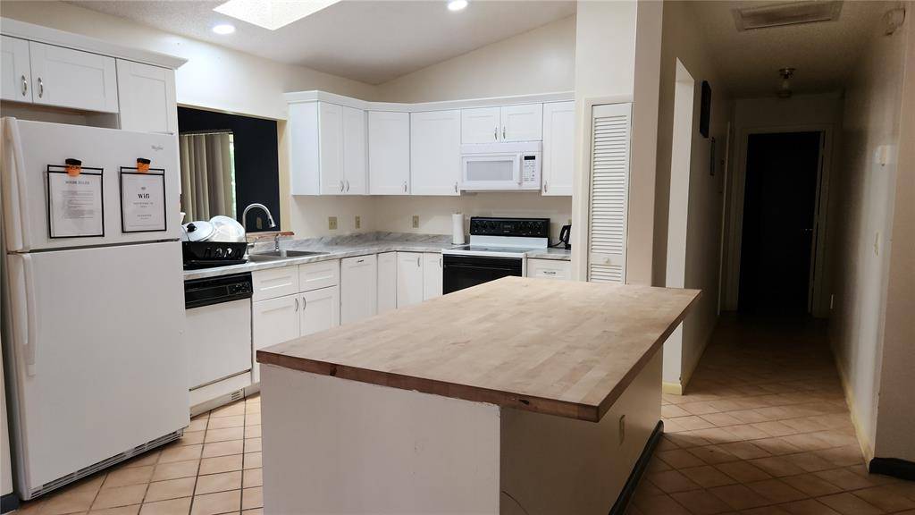 Port St Lucie, FL 34952,2249 SE Melaleuca Blvd