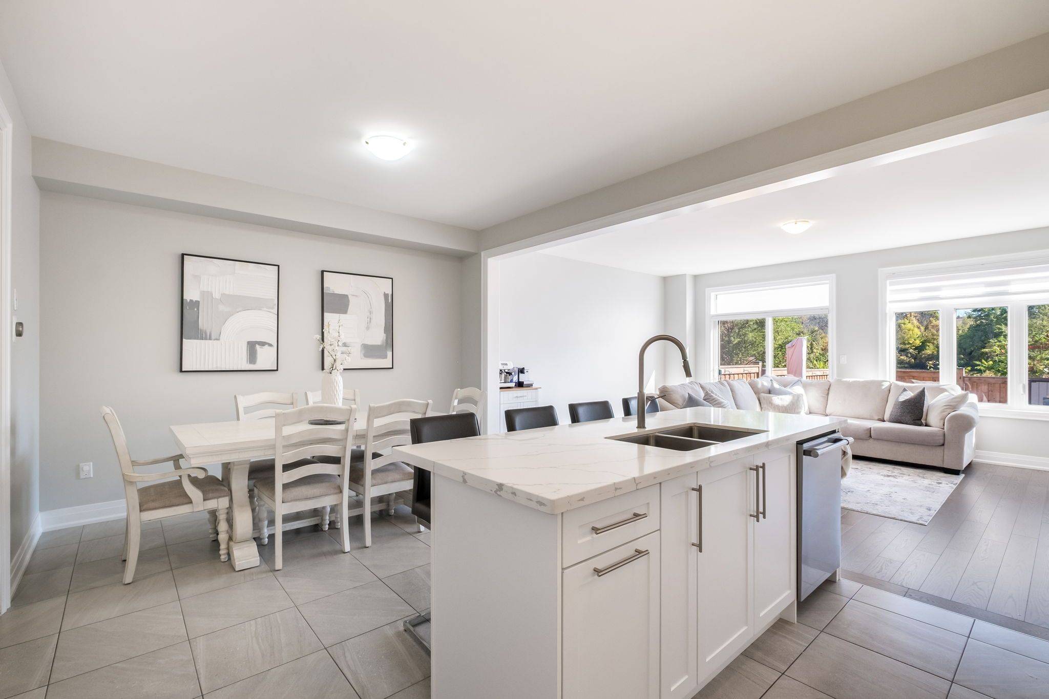 East Gwillimbury, ON L9N 0V4,307 Silk Twist DR