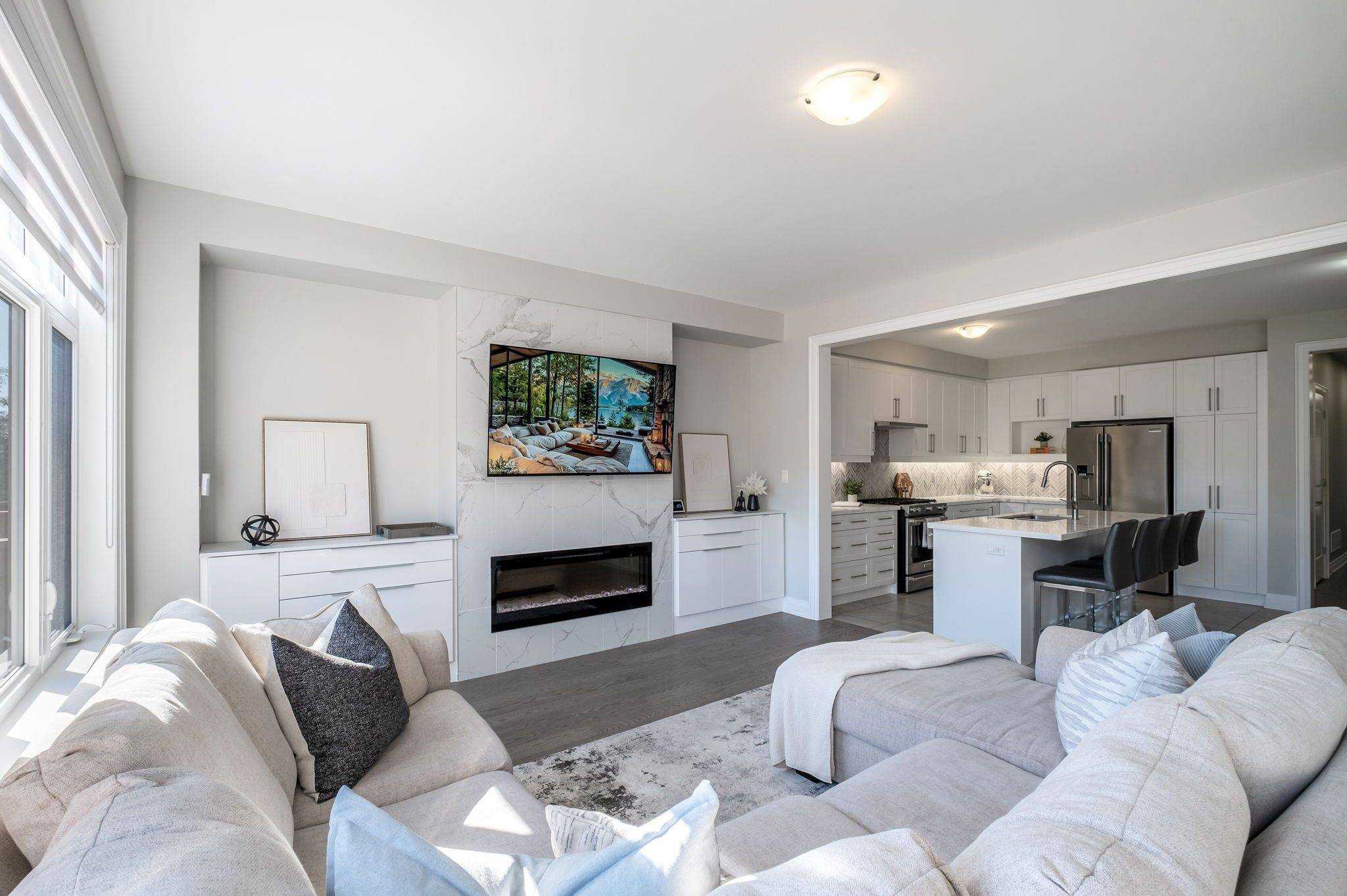 East Gwillimbury, ON L9N 0V4,307 Silk Twist DR