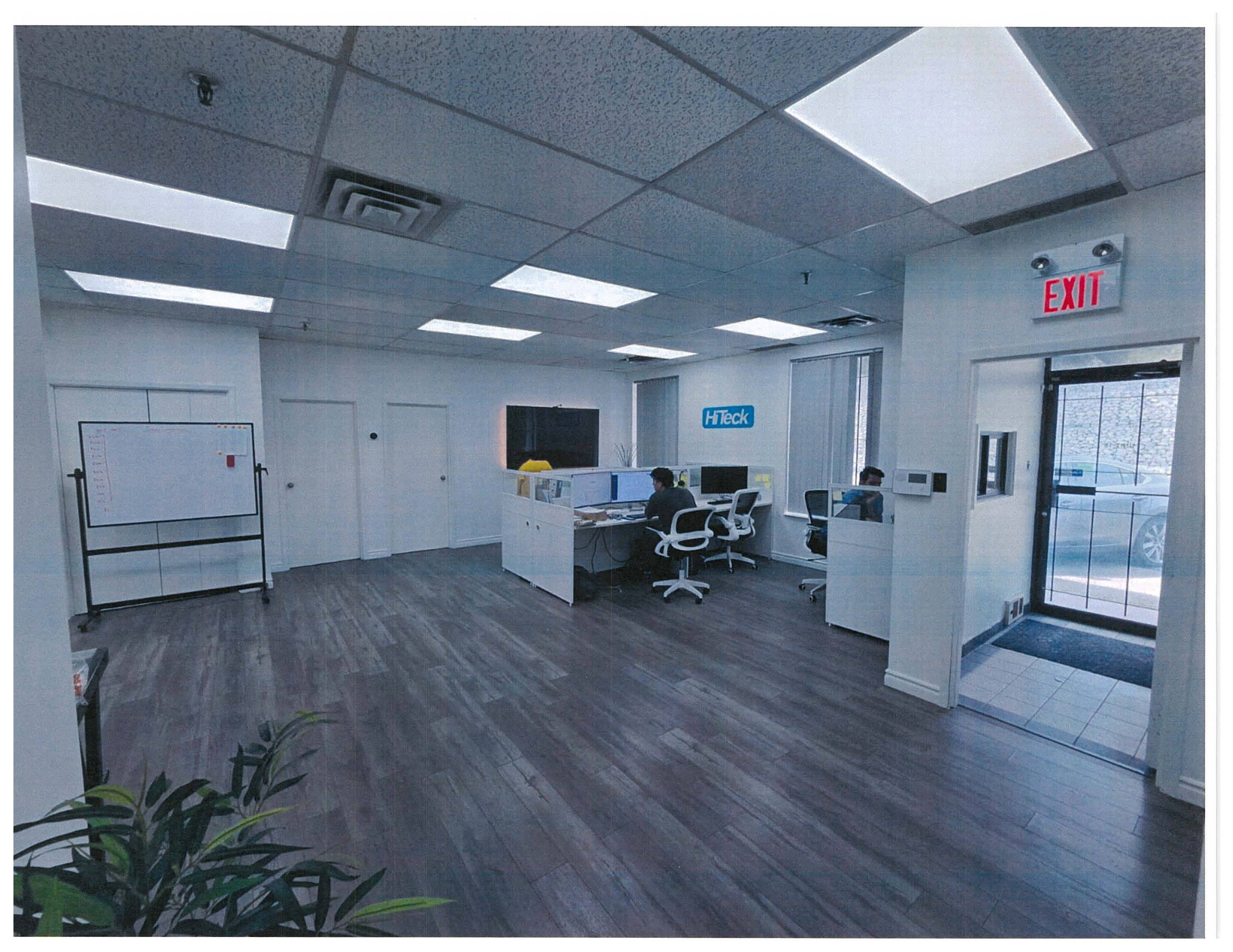 Mississauga, ON L4Z 3K5,215 Traders BLVD #unit #18