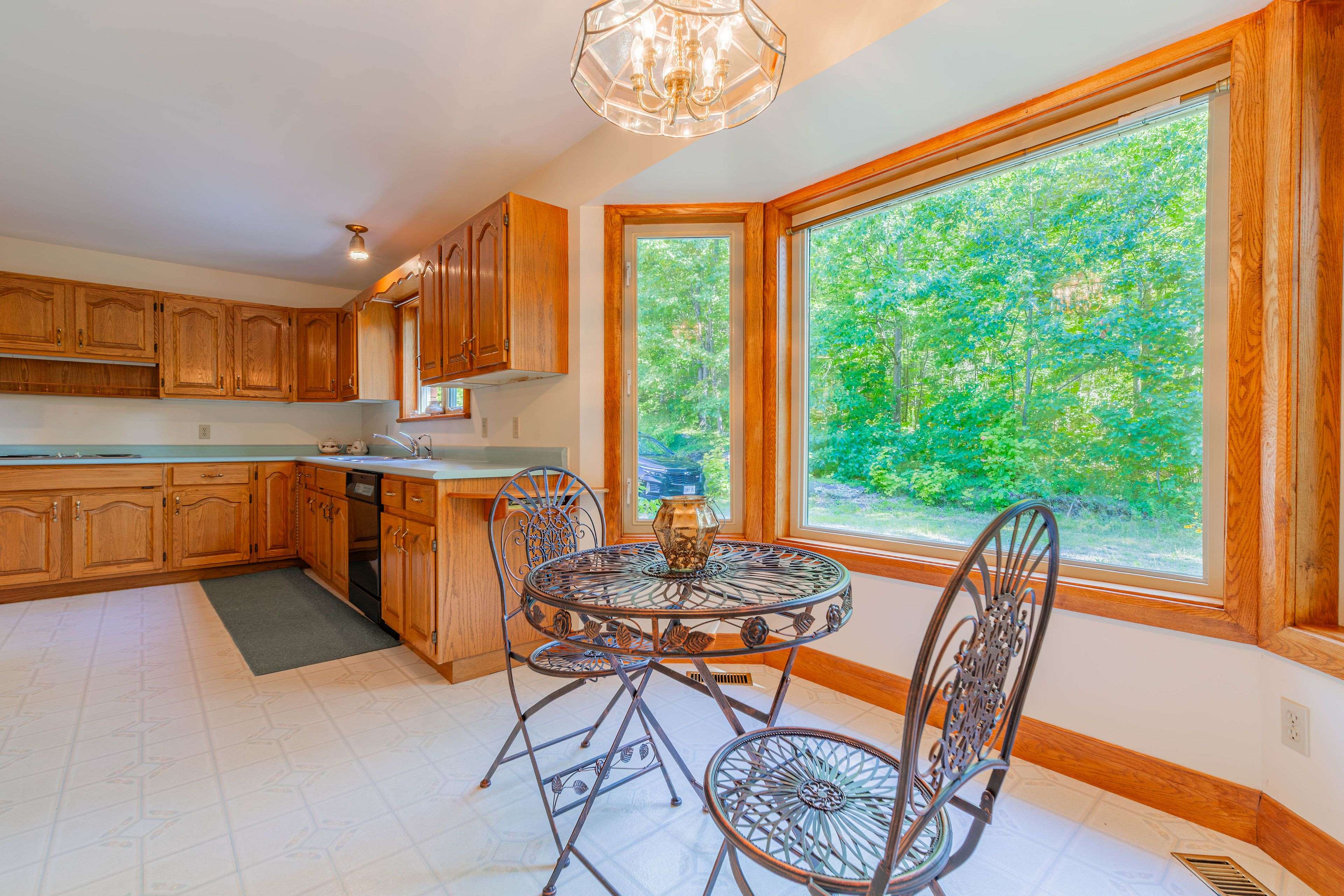 North Bay, ON P1B 8G2,81 Hazelton LN