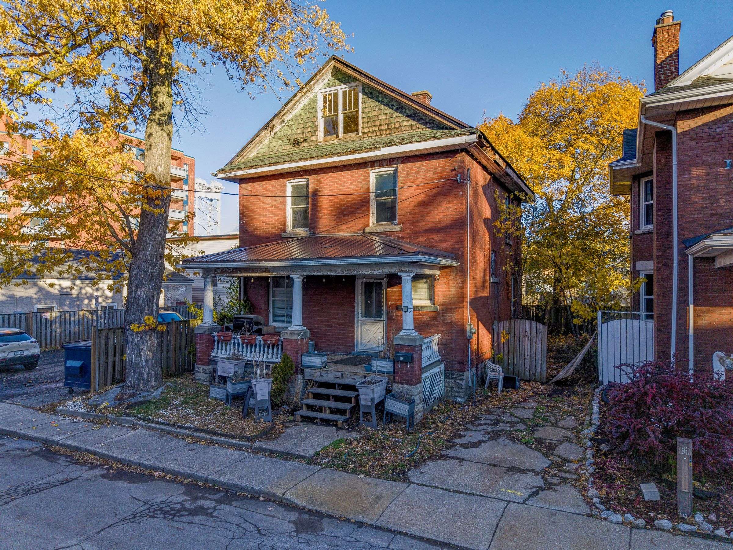 Welland, ON L3B 4B1,20 Avenue PL