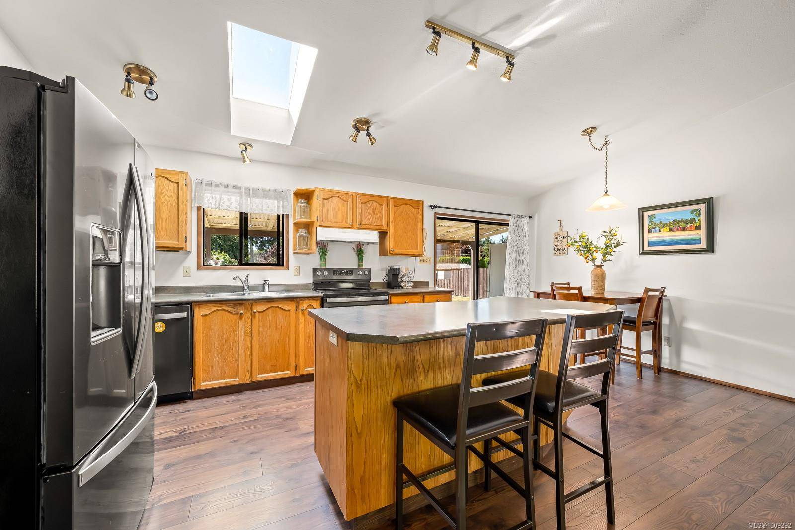 Courtenay, BC V9N 7N4,1150 26th St