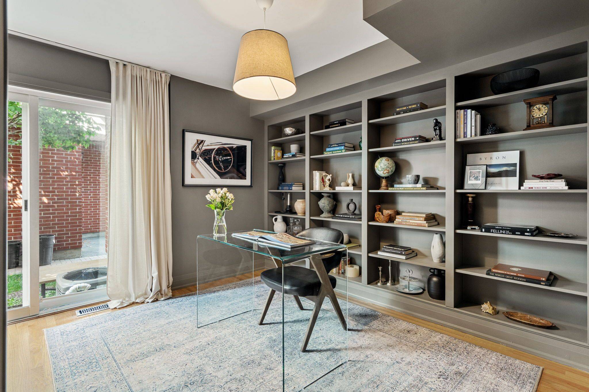 Billings Bridge - Riverside Park And Area, ON K1H 8A4,1137 Rockingham AVE