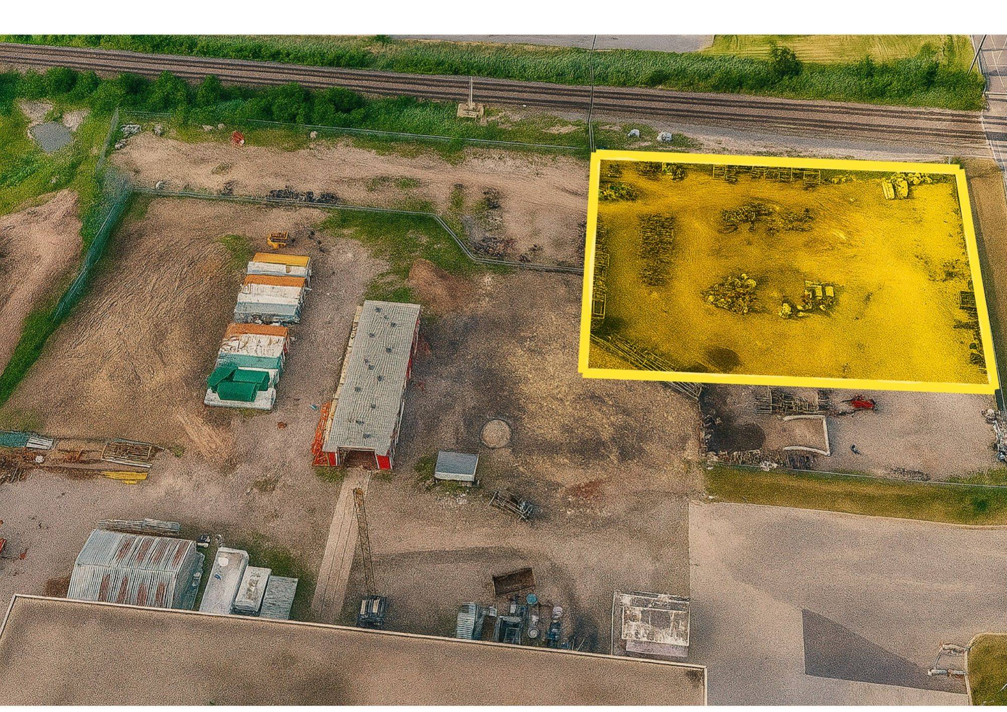 Hamilton, ON L8E 5H4,375 Mcneilly RD #1A