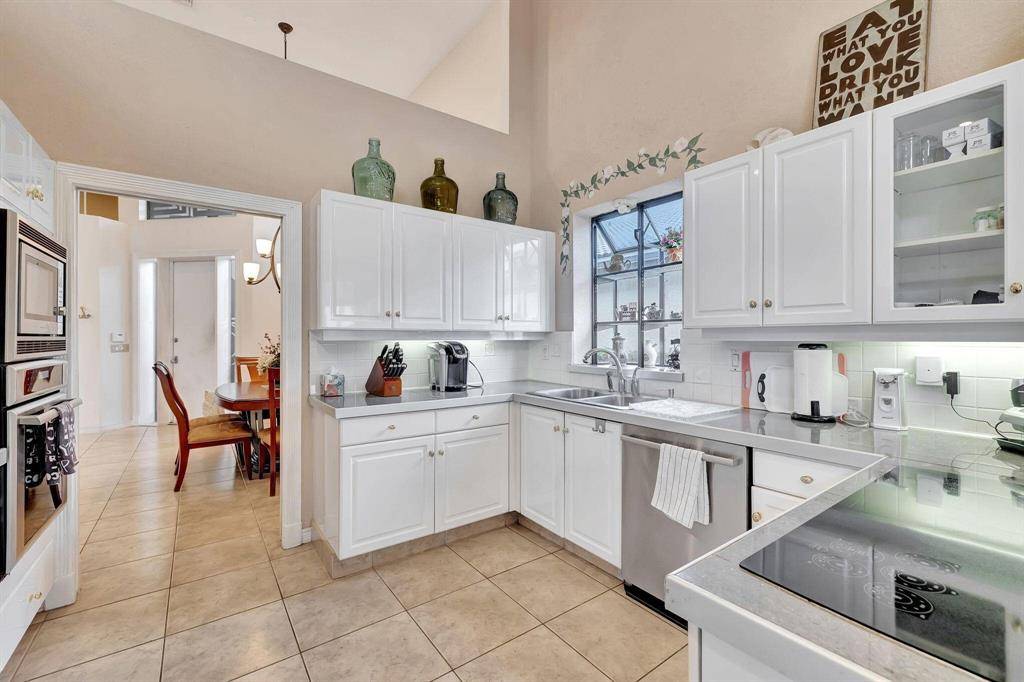 Boca Raton, FL 33498,10201 Spyglass Way