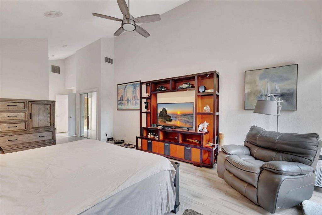 Boca Raton, FL 33498,10201 Spyglass Way