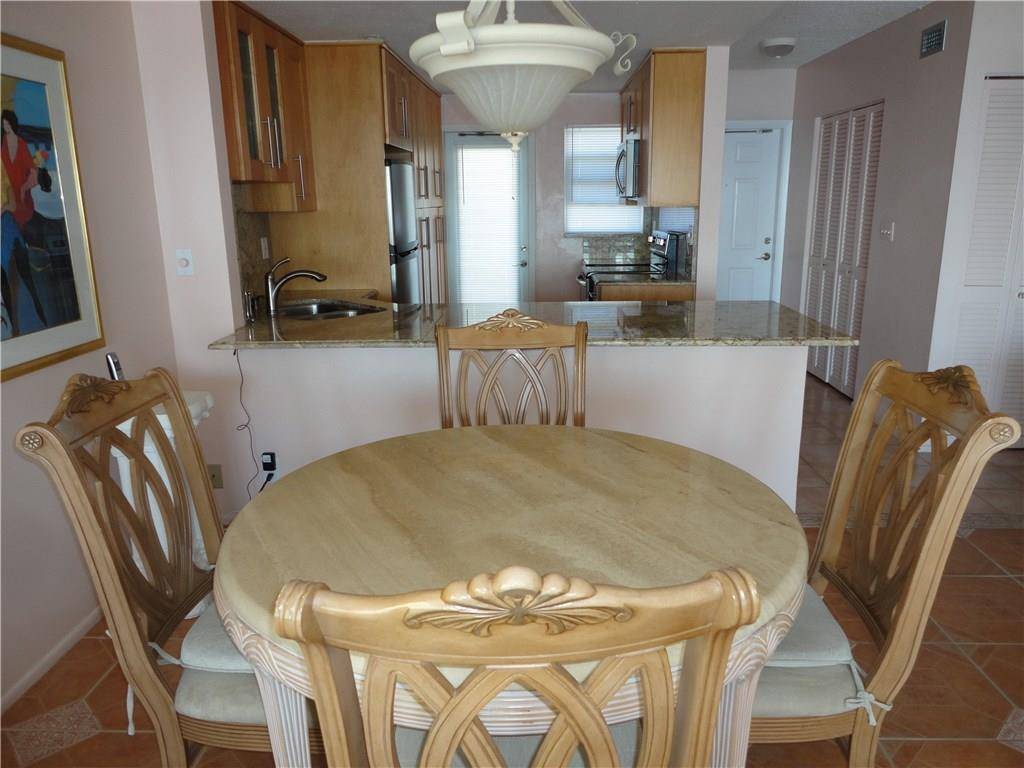 Pompano Beach, FL 33062,750 N Ocean Blvd #810