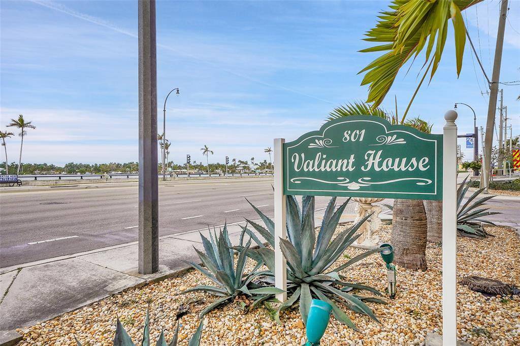 Hollywood, FL 33019,801 S OCEAN DR #806