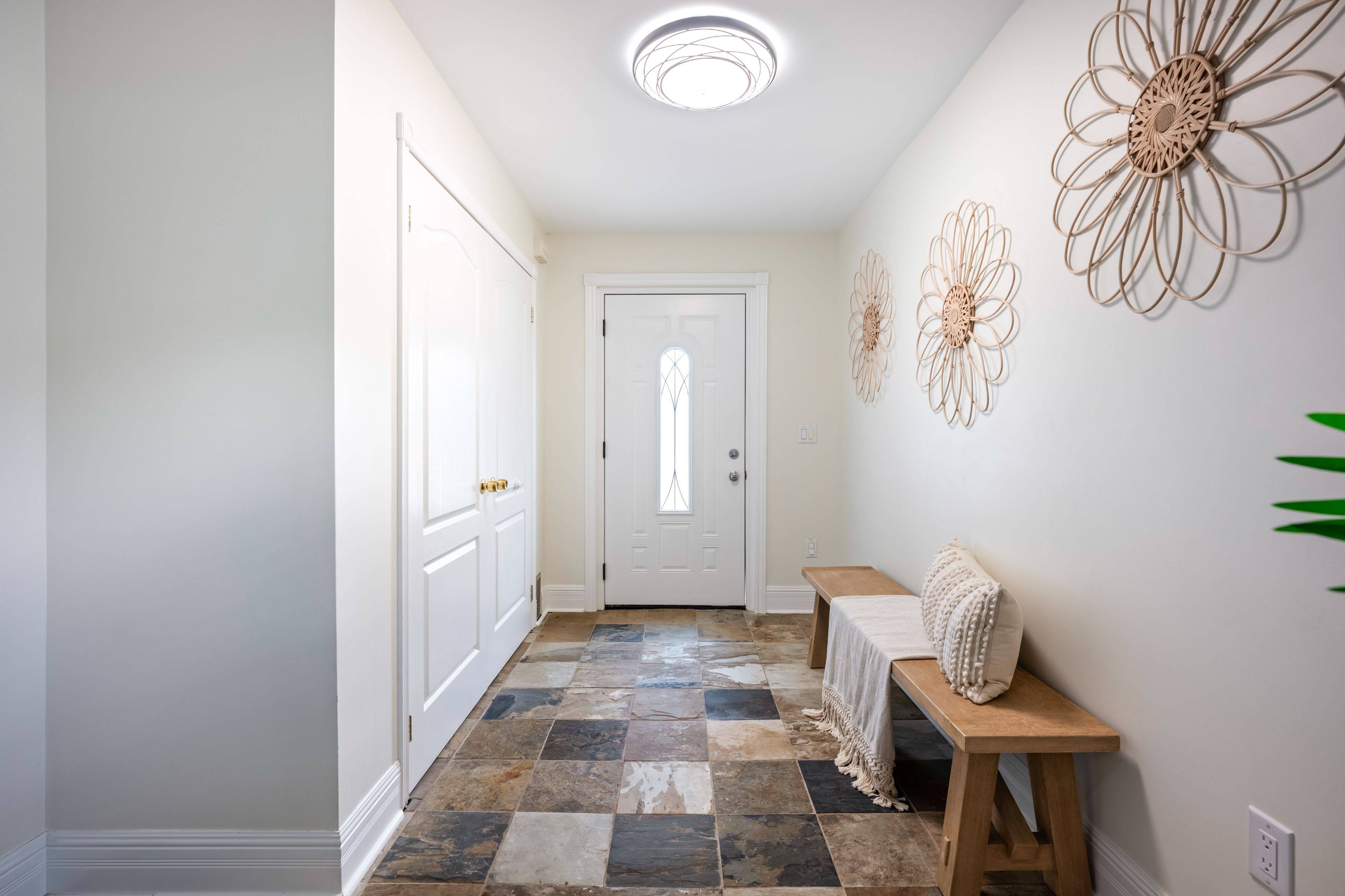 East Luther Grand Valley, ON L0N 1G0,25 King ST