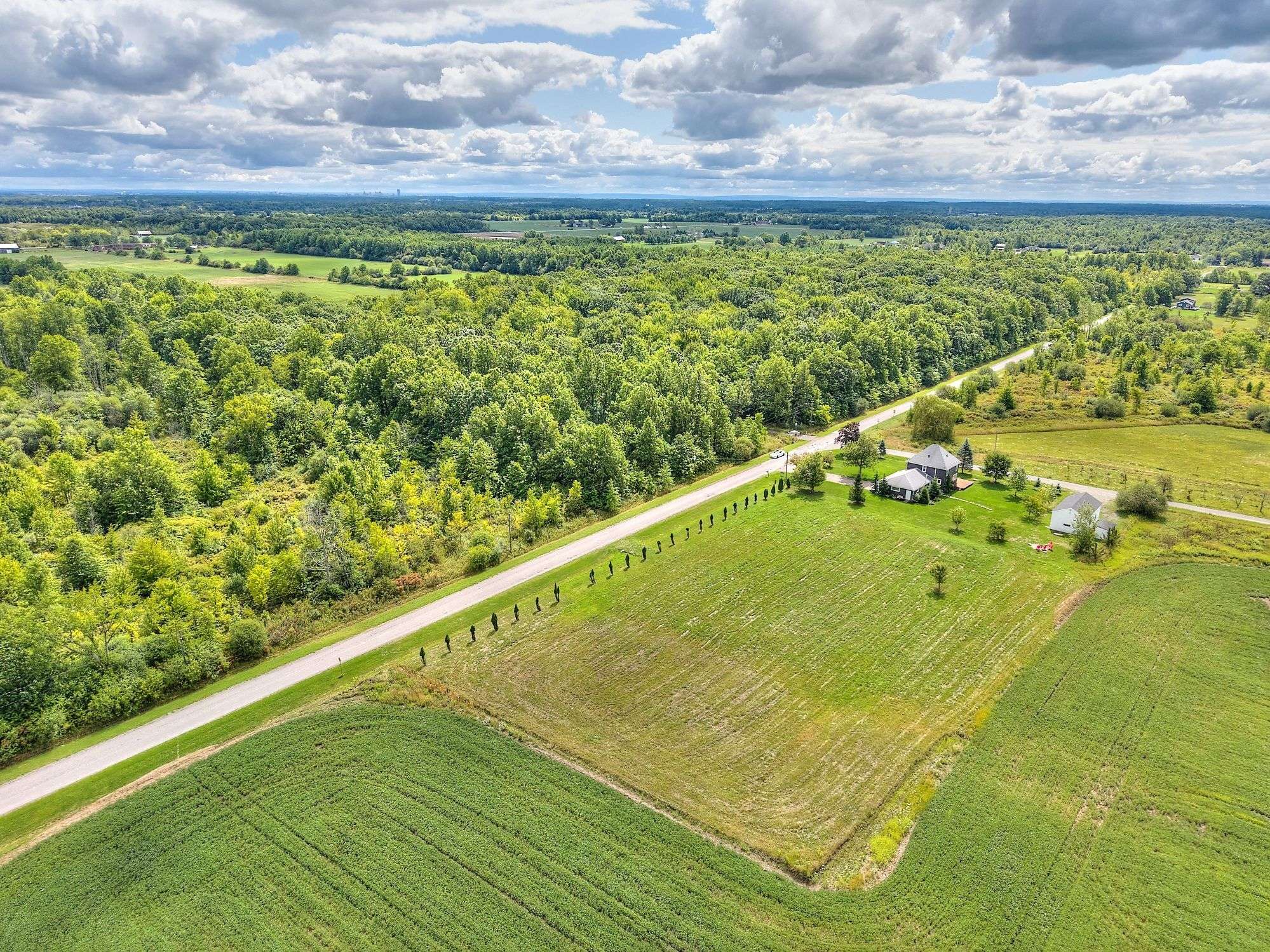 Niagara Falls, ON L2H 2M3,13717 Ort RD