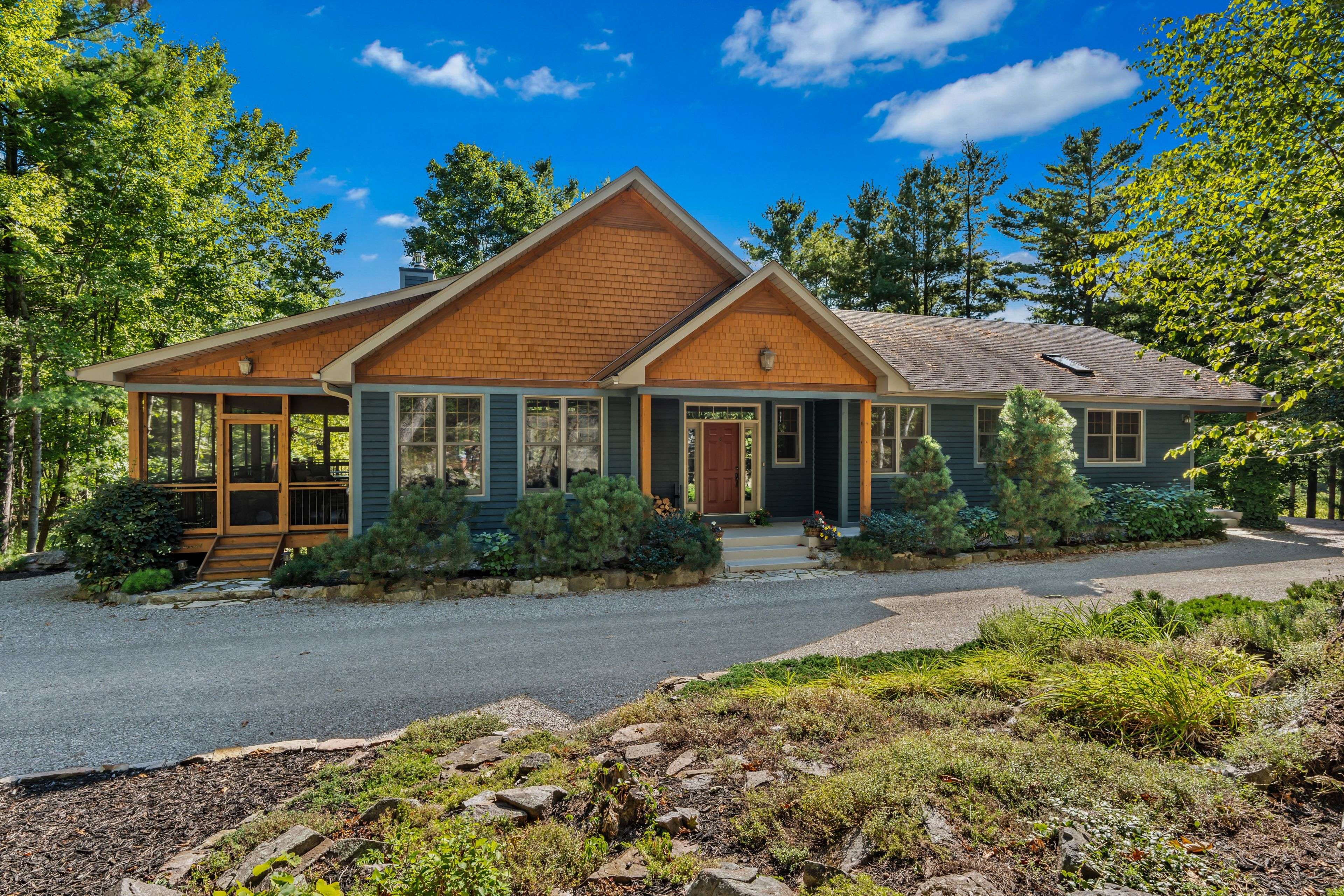 Leeds And The Thousand Islands, ON K0E 1L0,216 Tumbledown RD