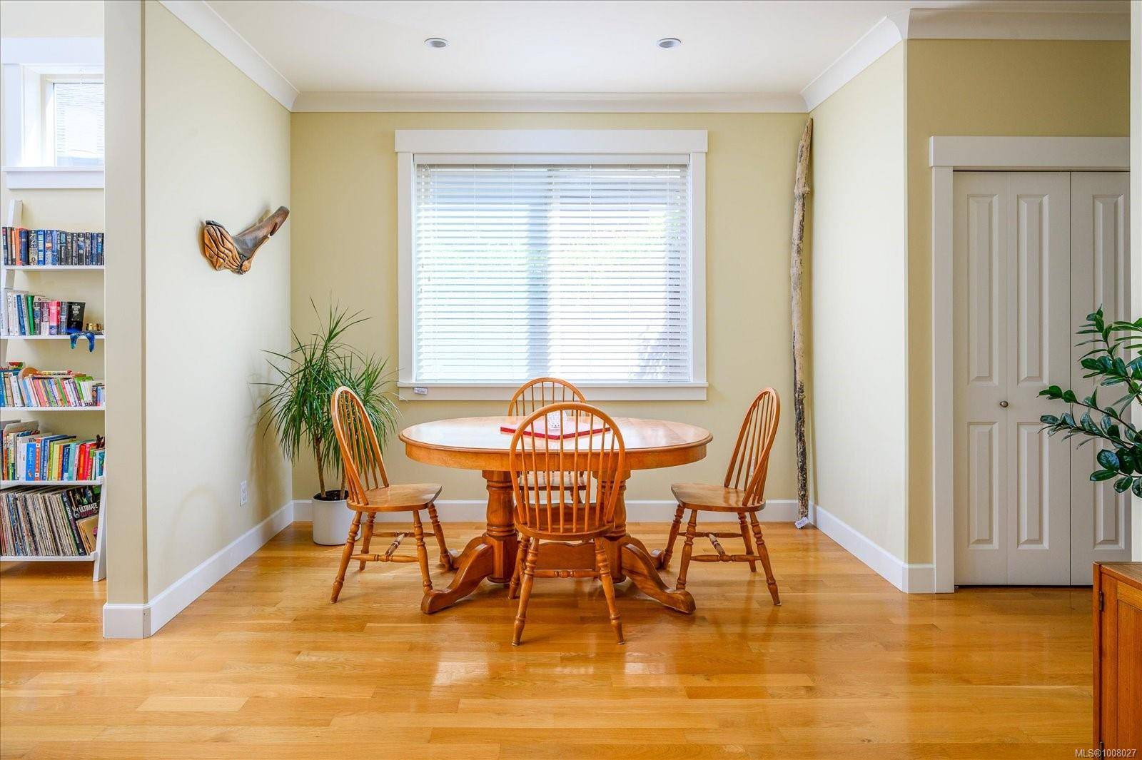 Nanaimo, BC V9T 5Y7,6024 Monashee Way