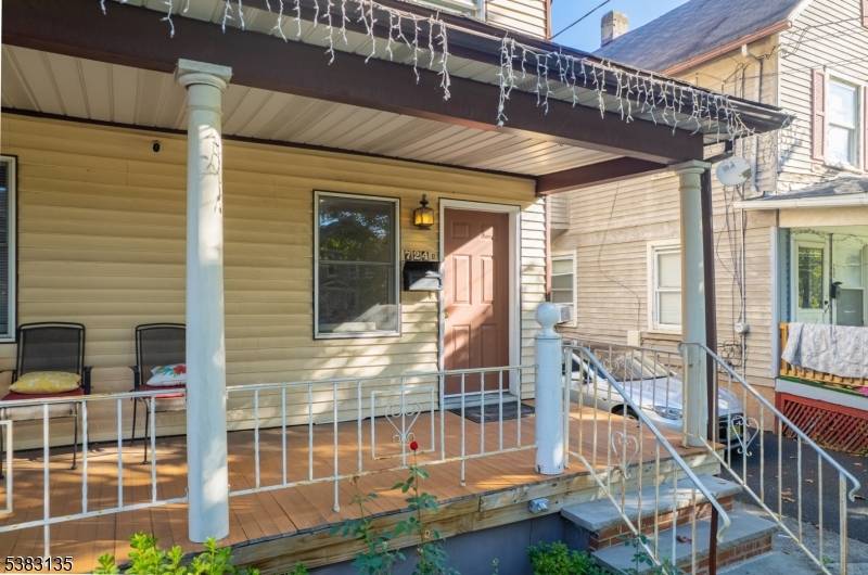 Westfield Town, NJ 07090,724 South Ave #1