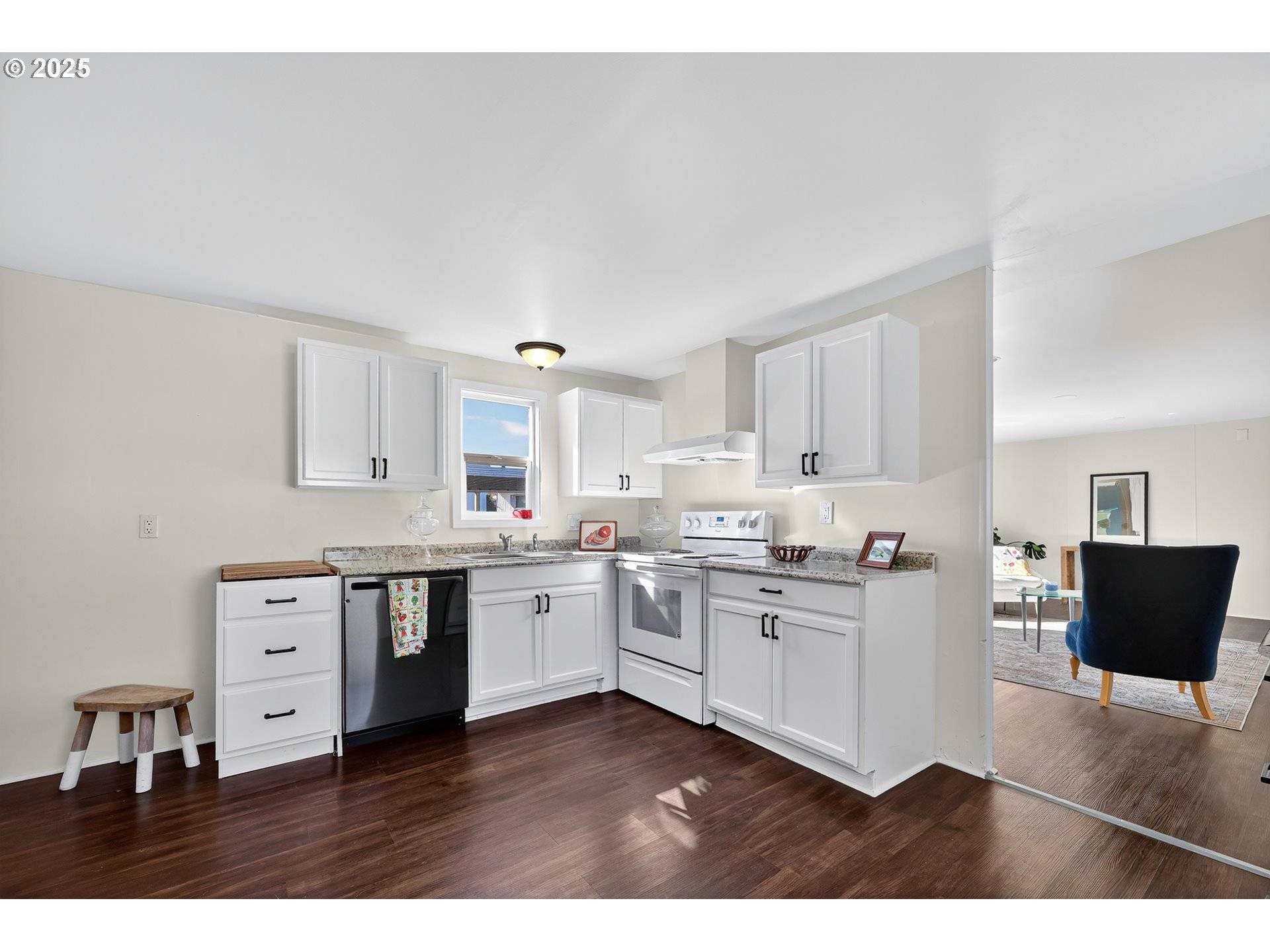 Scappoose, OR 97056,52238 TEAKWOOD DR