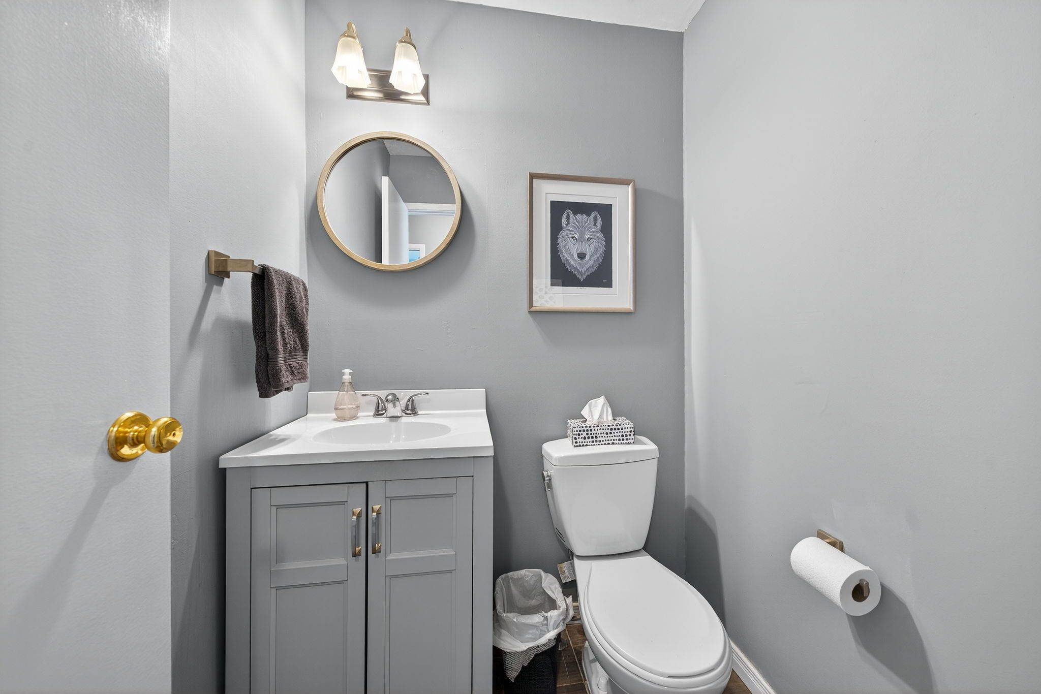 London South, ON N6C 5S9,35 Waterman AVE #3