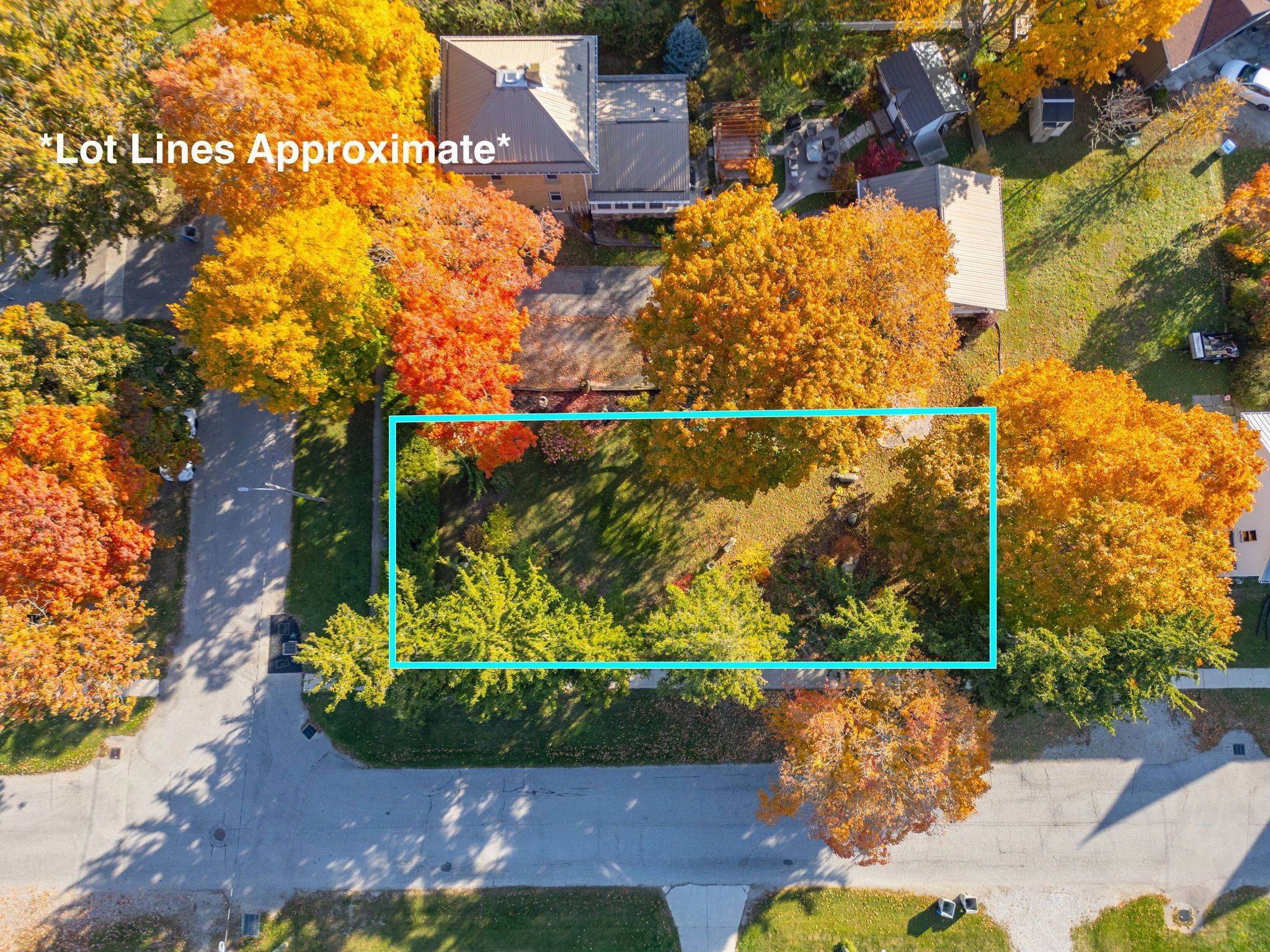 Bluewater, ON N0M 2T0,21 Rosalie ST