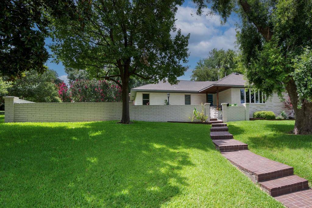 Dallas, TX 75218,133 Lakeridge Drive