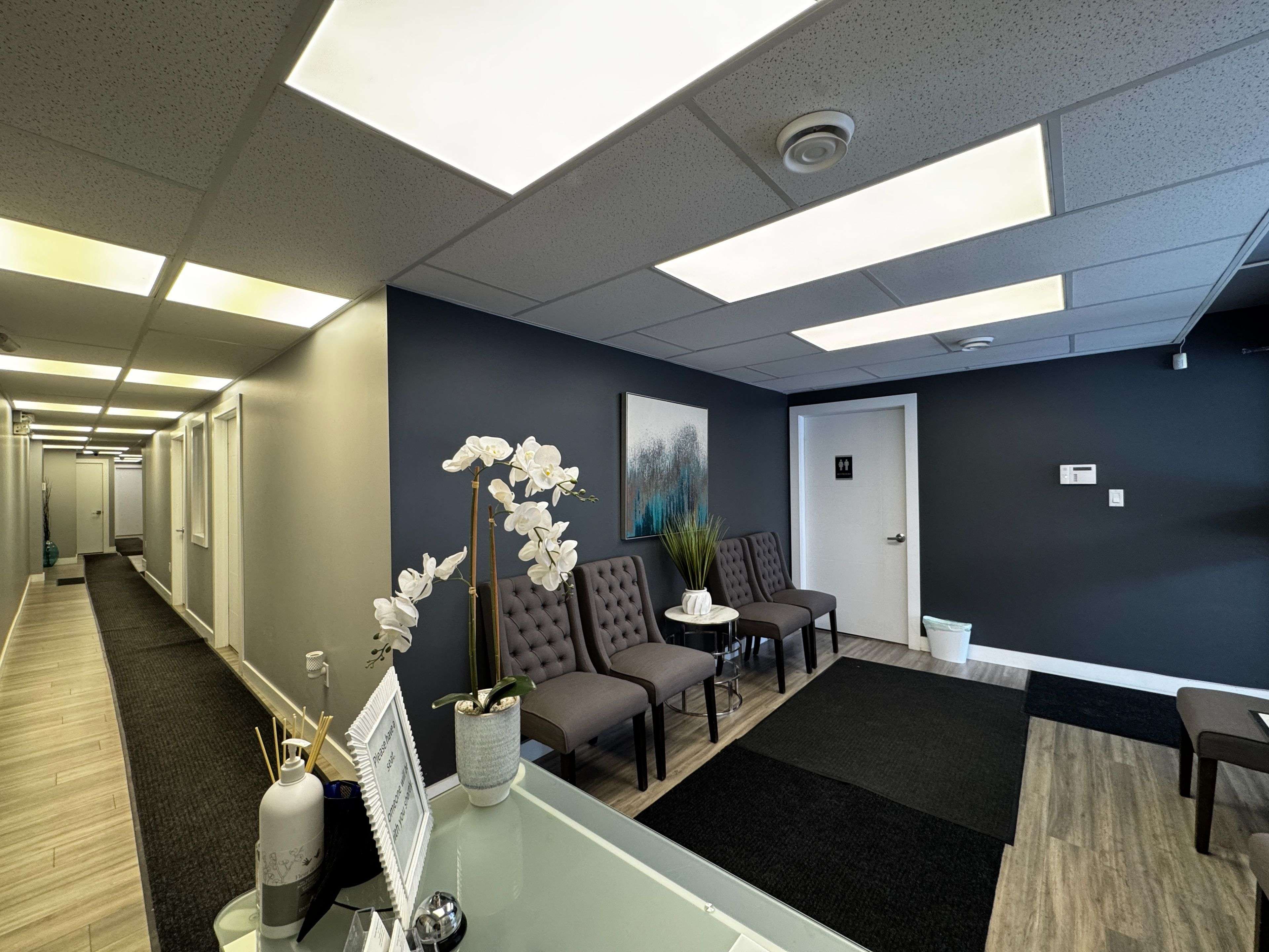 Timmins, ON P4N 2K1,91-93 Pine ST S