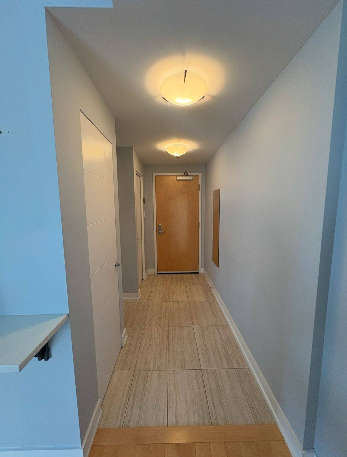 Ottawa Centre, ON K2P 0X5,40 NEPEAN ST #2001