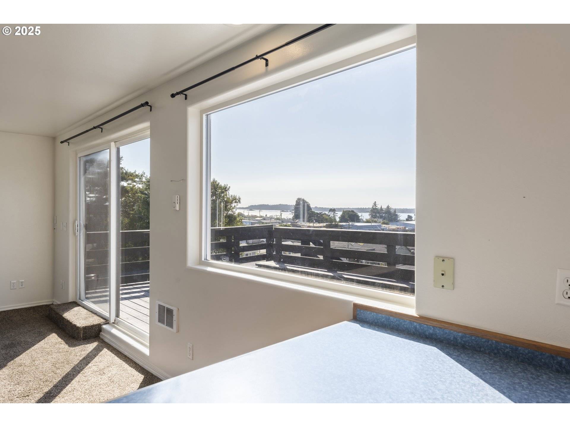 Coos Bay, OR 97420,274/276 N CAMMANN ST