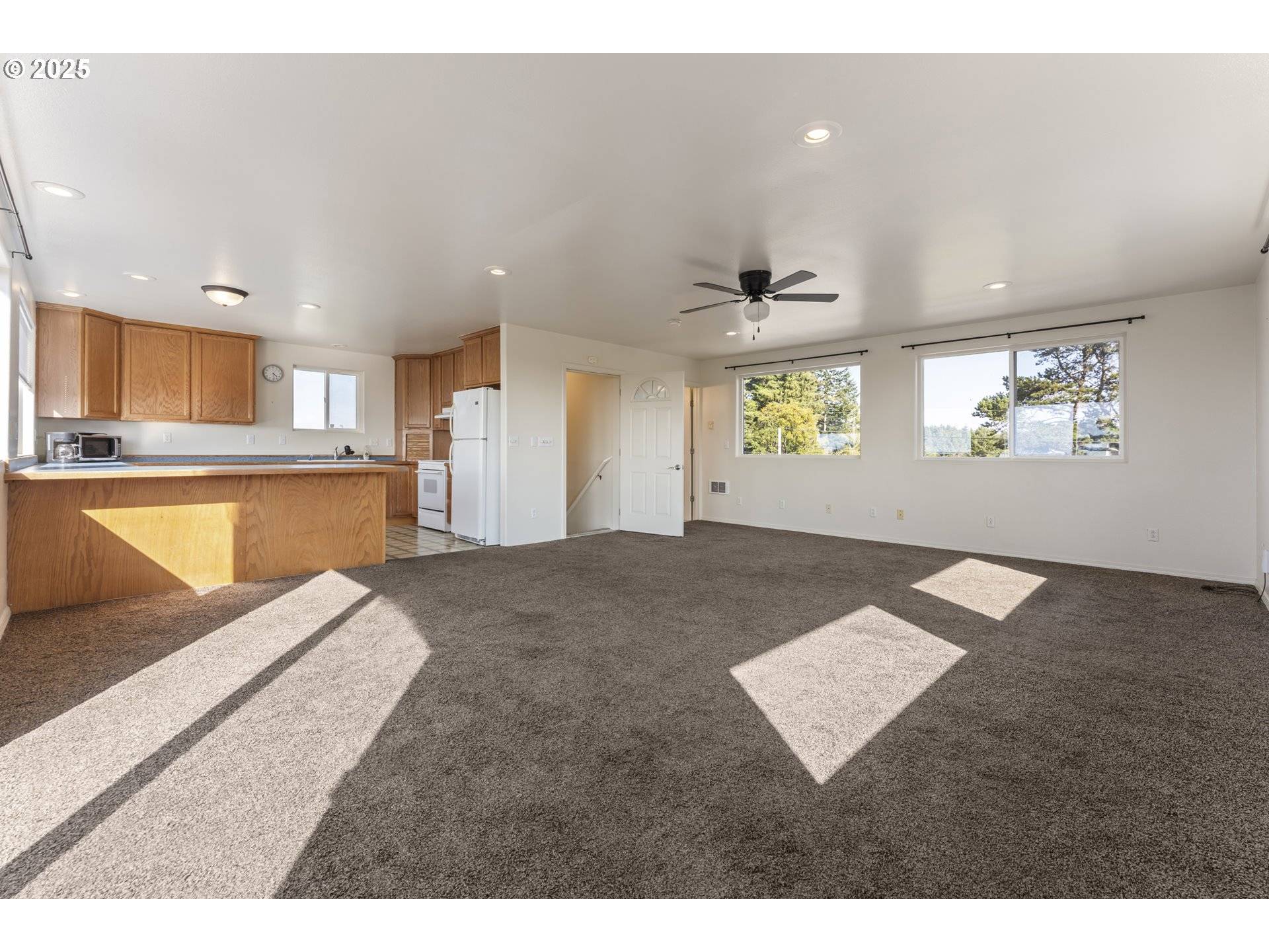 Coos Bay, OR 97420,274/276 N CAMMANN ST