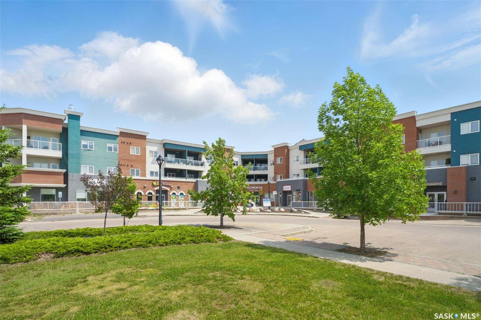 Saskatoon, SK S7W 0T2,412 Willowgrove SQUARE #305