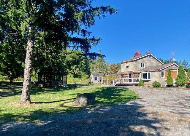 Burlington, ON L7R 3X4,4011 Millar CRES