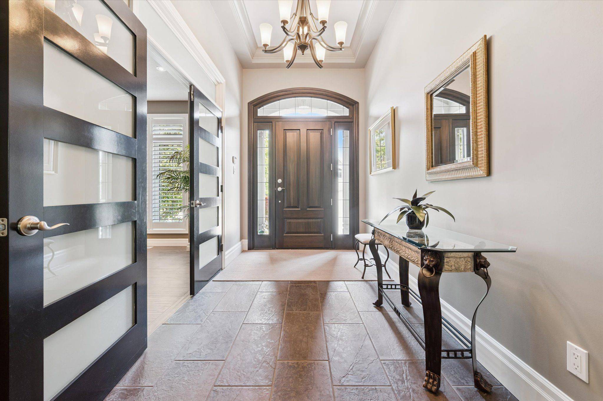 Waterloo, ON N2K 0C3,609 Pelham ST