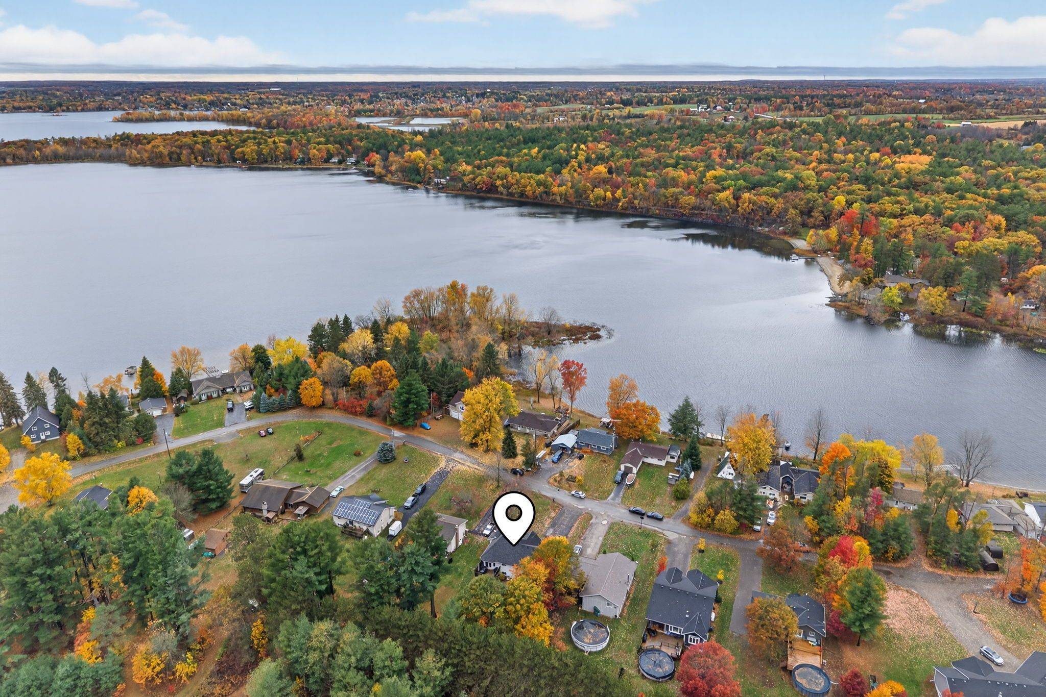 Tweed, ON K0K 3J0,40 Charles CT