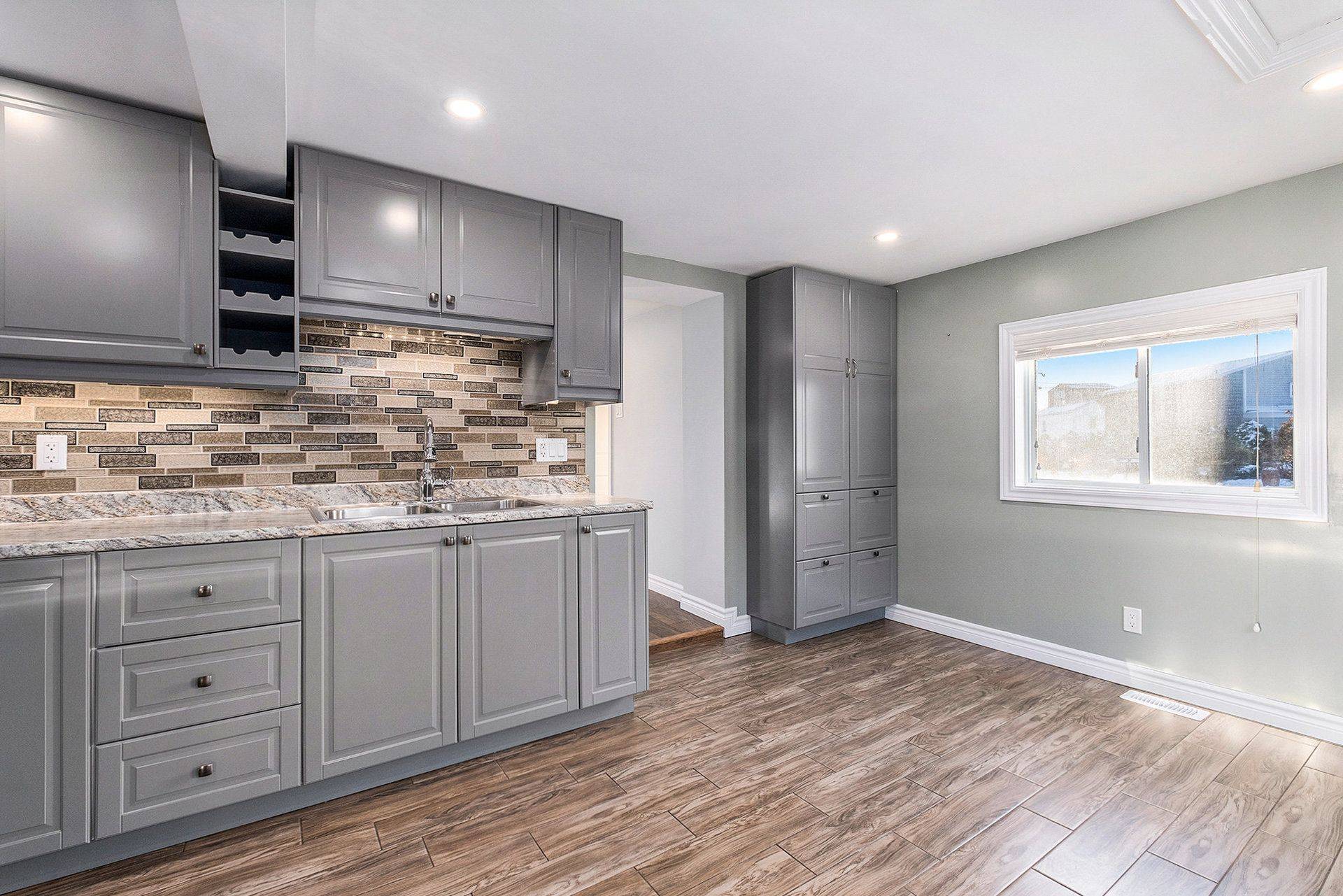 North Dundas, ON K0C 1H0,53 Main ST N