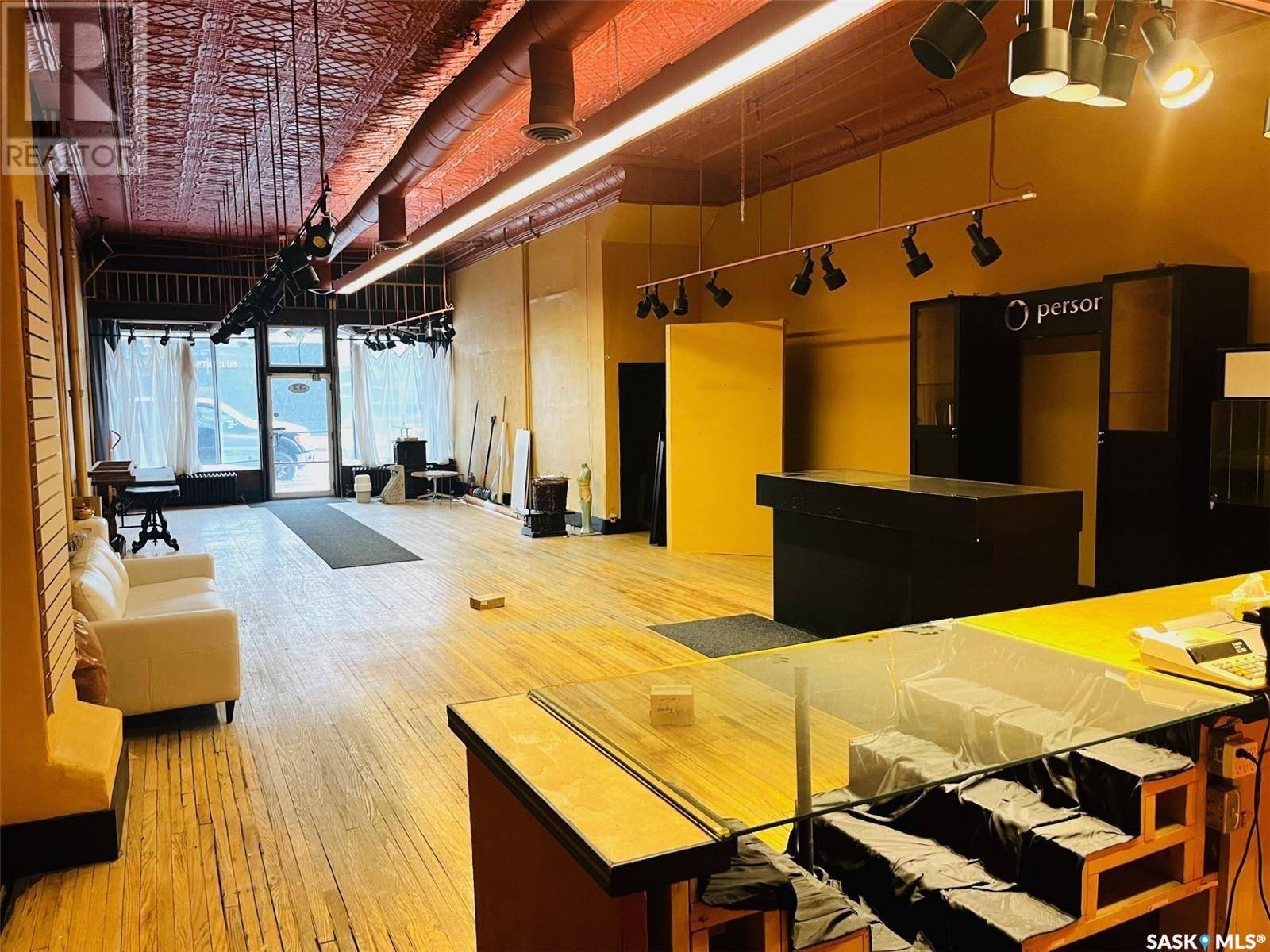 Yorkton, SK S3N 0K4,37 Broadway STREET E