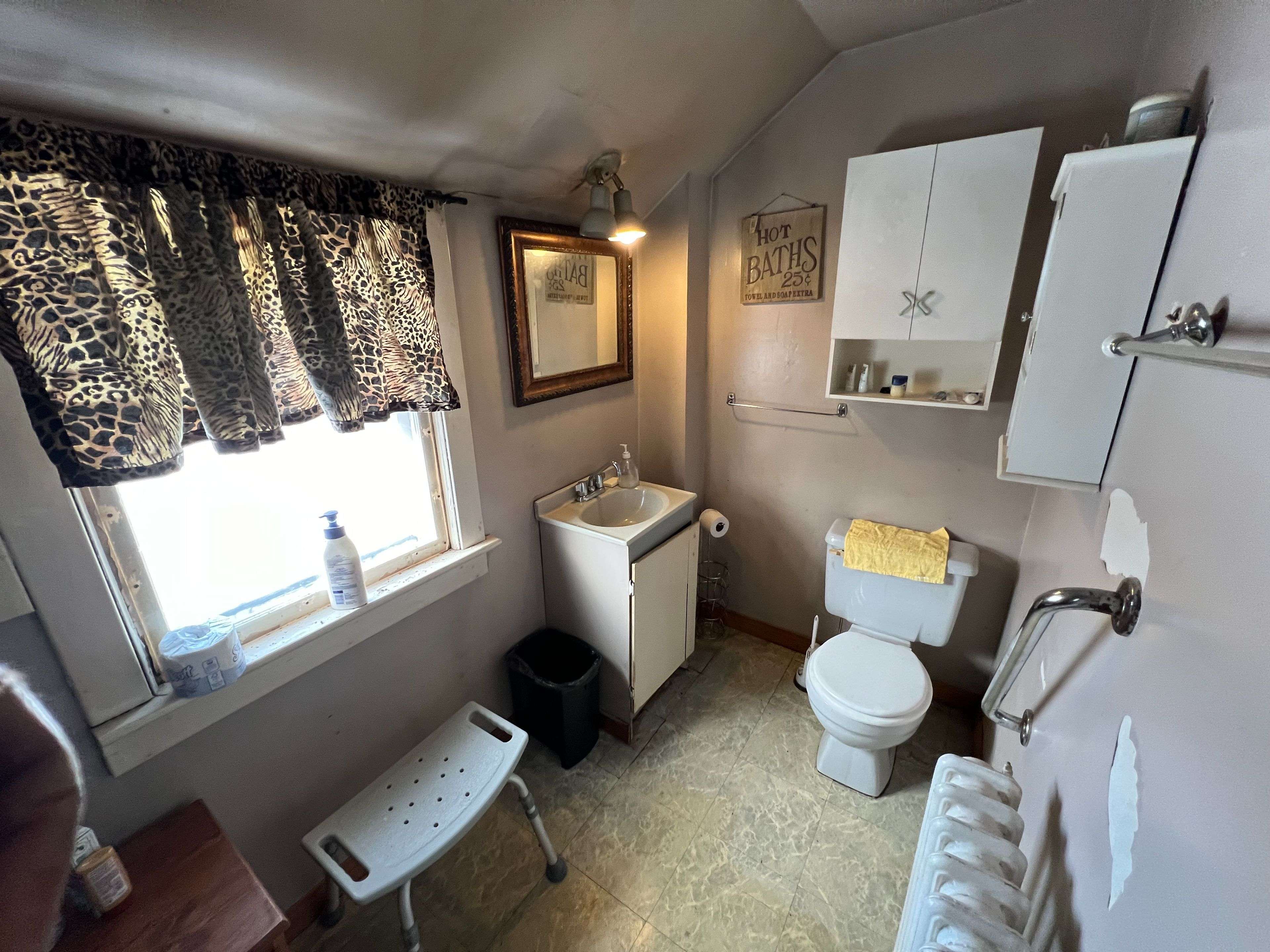 Kirkland Lake, ON P0K 1X0,9 Twentyseventh ST