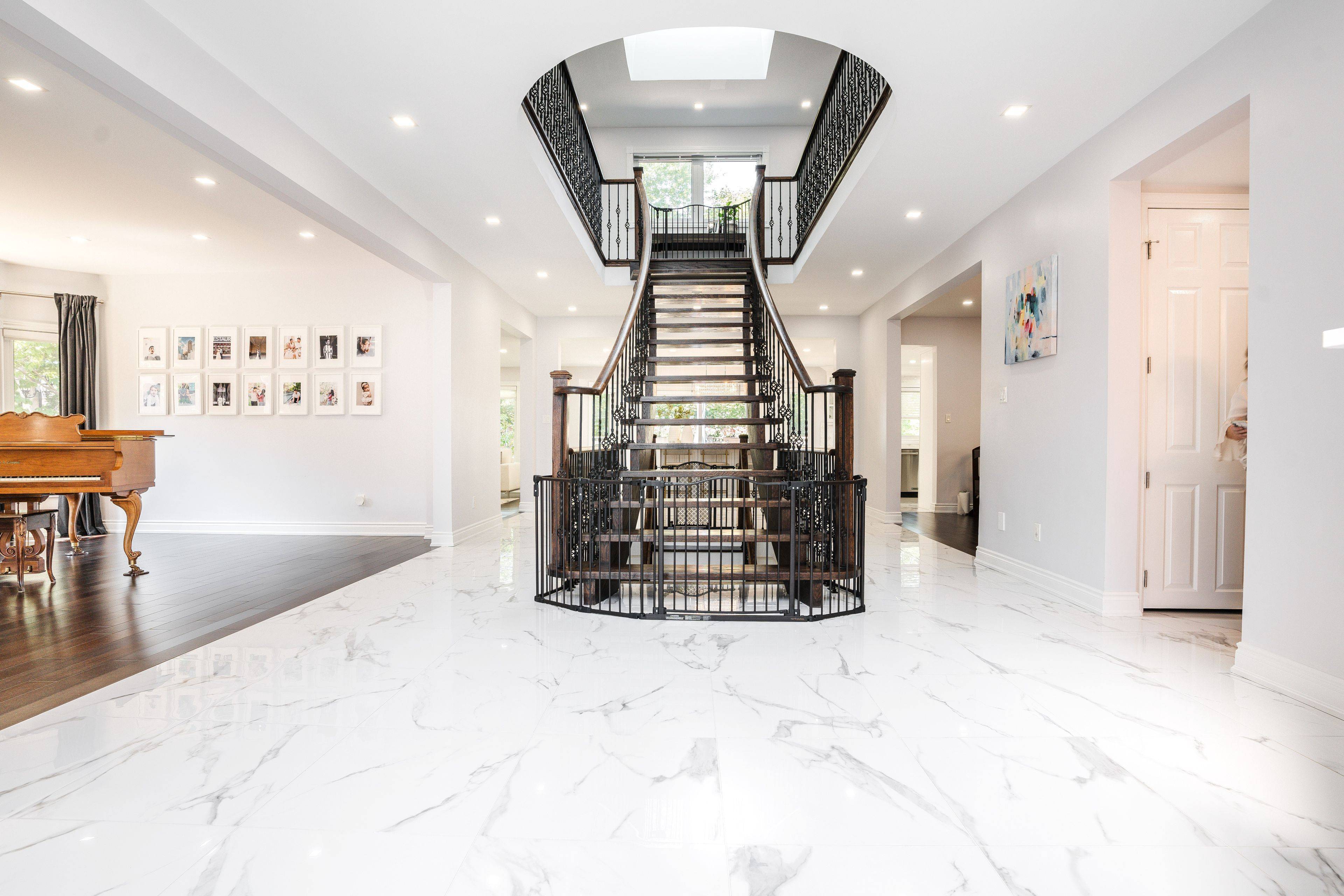 Mississauga, ON L5H 1S5,1451 Indian RD