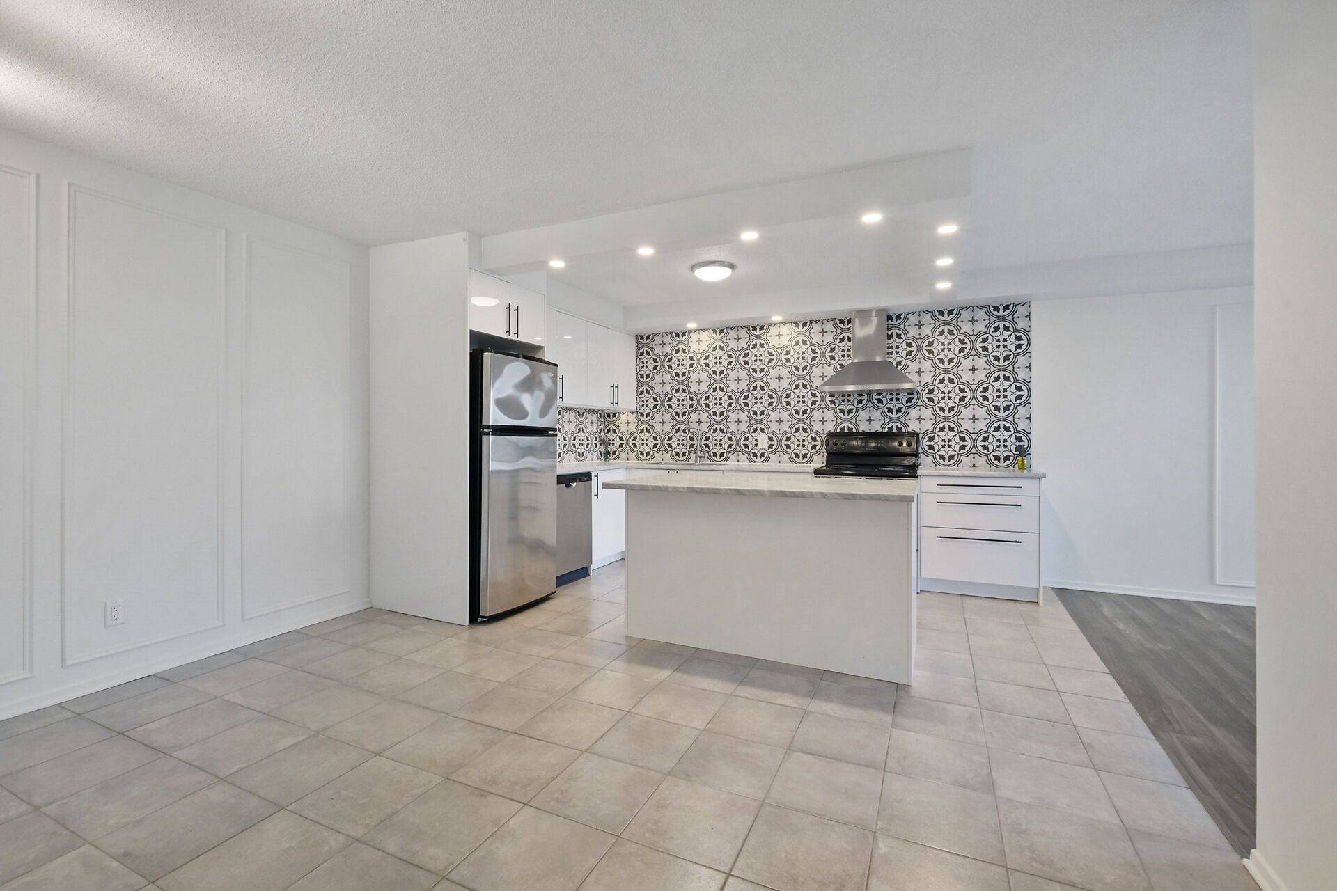 Mooneys Bay - Carleton Heights And Area, ON K2C 3L6,900 Dynes RD #1904