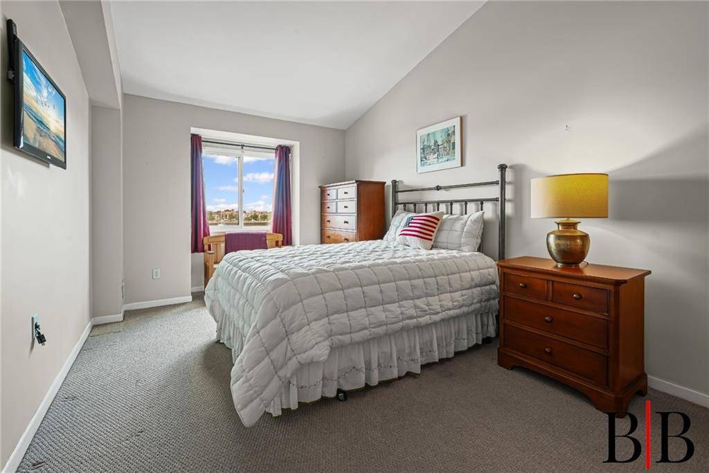 Brooklyn, NY 11235,2613 Emmons AVE #3D