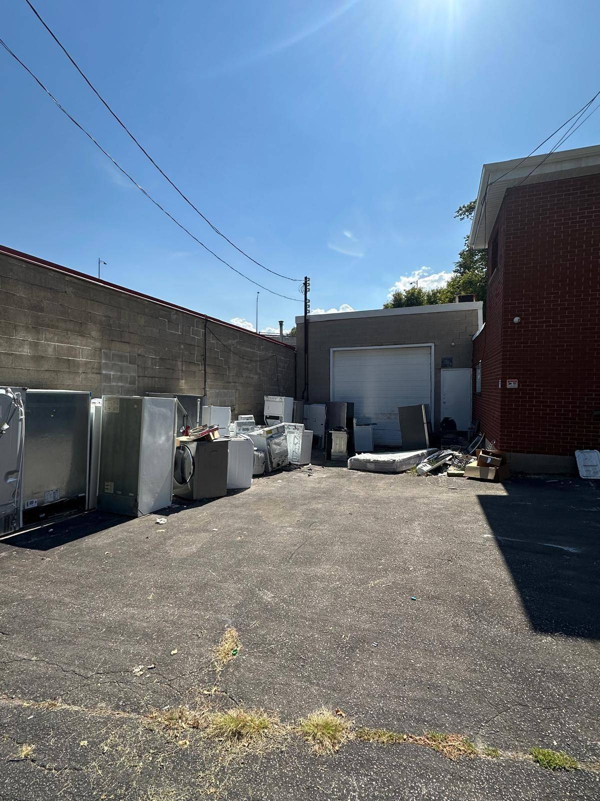 Hamilton, ON L8S 3M6,37 Glen RD