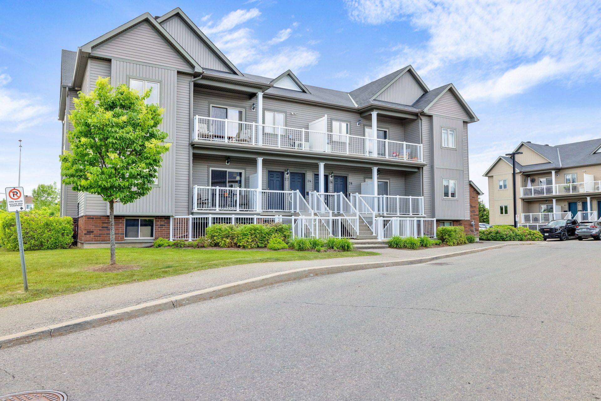 Orleans - Cumberland And Area, ON K4A 0X8,44 Sternes Private #4