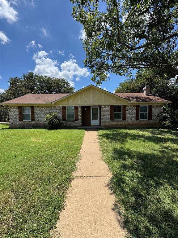 Lacy Lakeview, TX 76705,210 Susanna Street