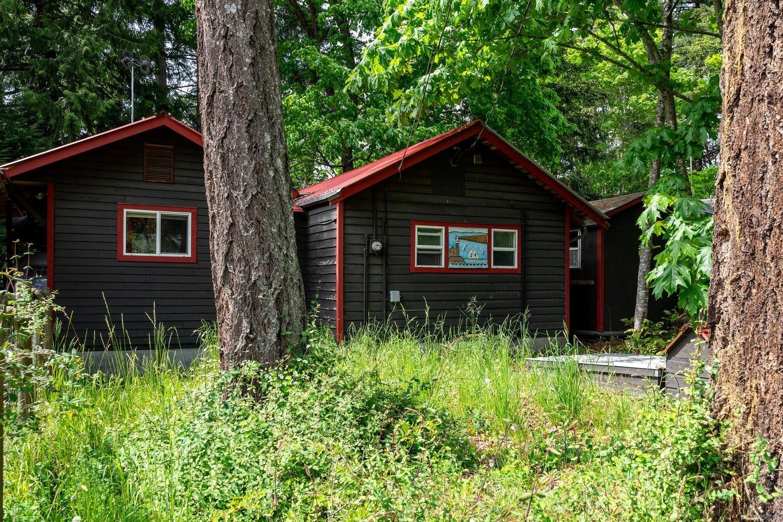 Protection Island, BC V9R 6R1,24 Pirates Lane