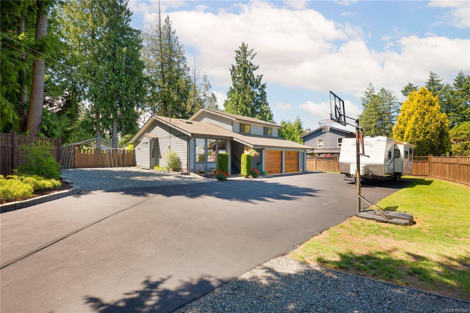 Nanaimo, BC V9T 4R8,113 Cathmount Pl