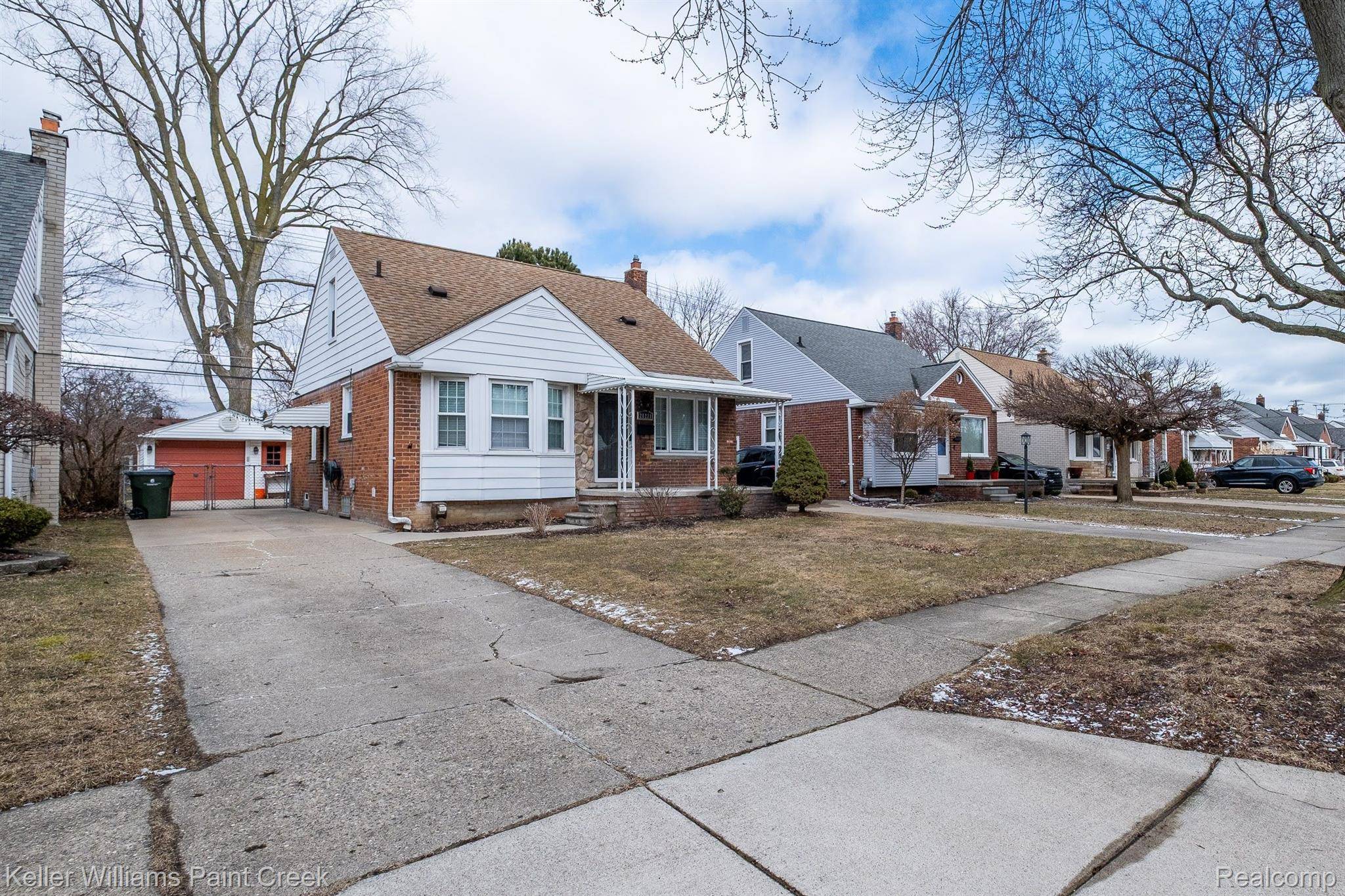 St. Clair Shores, MI 48081,21221 FRAZHO ST