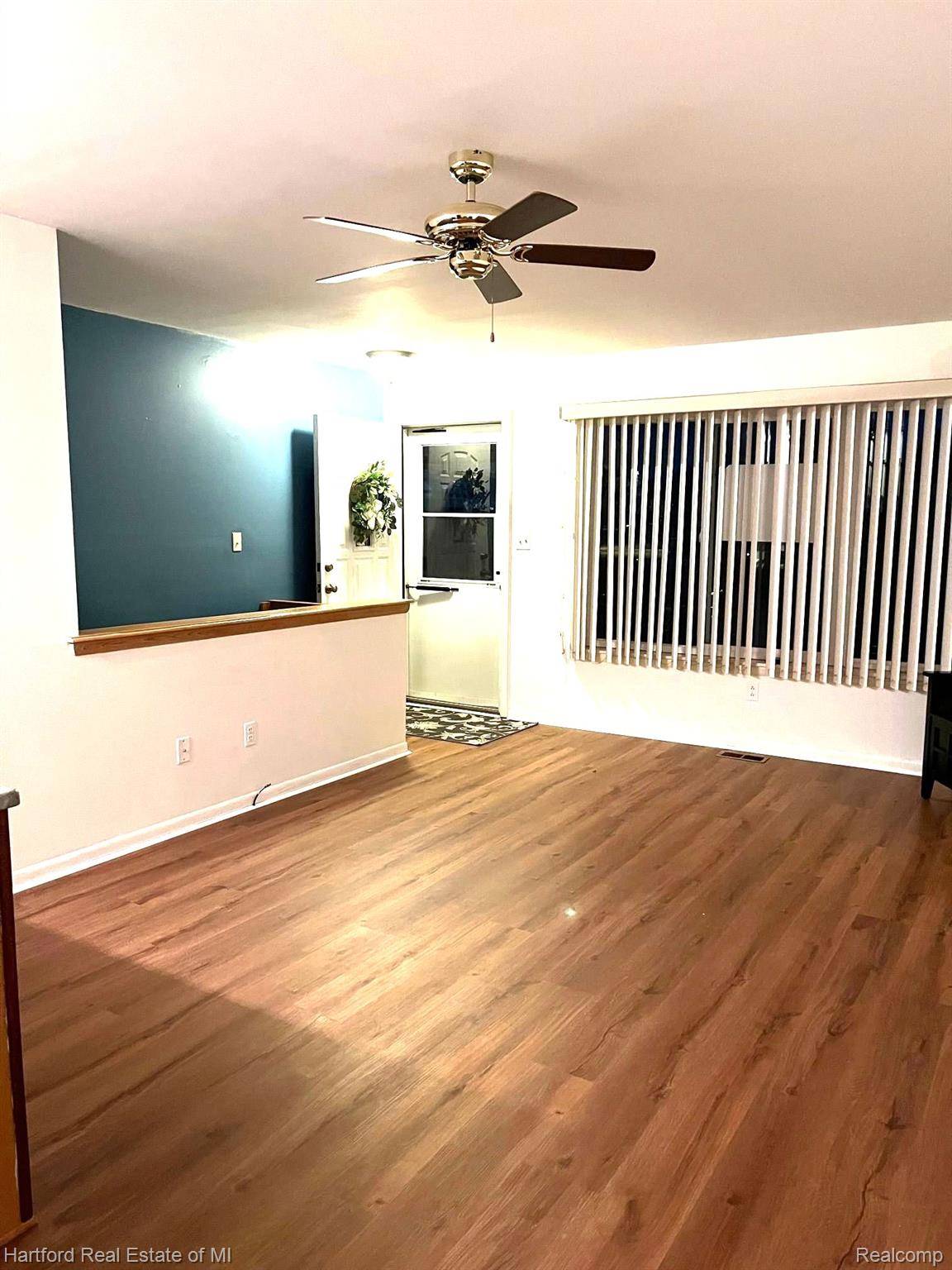 Wixom, MI 48390,50098 Helfer BLVD #50098