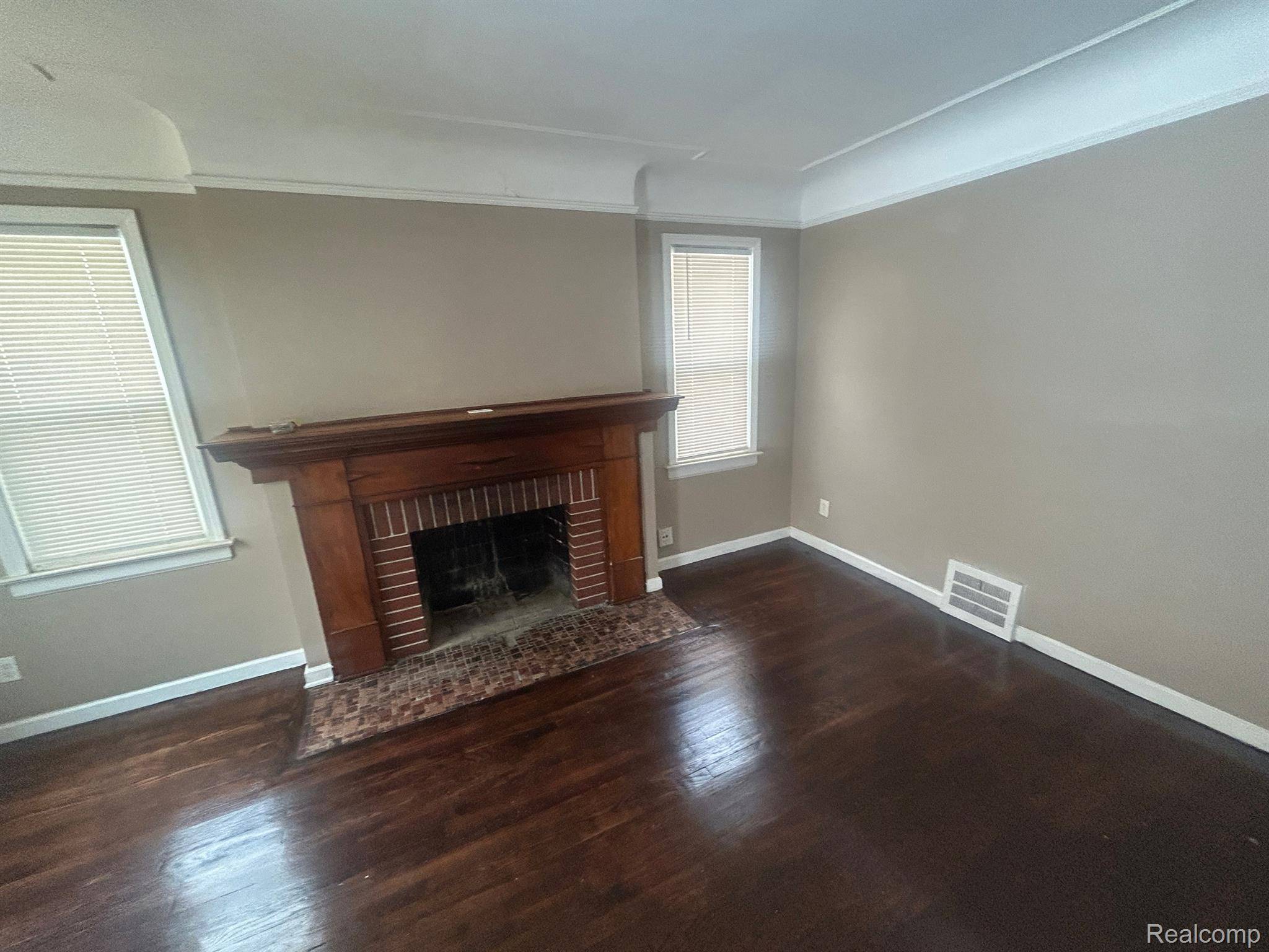 Detroit, MI 48224,9500 LAKEPOINTE ST