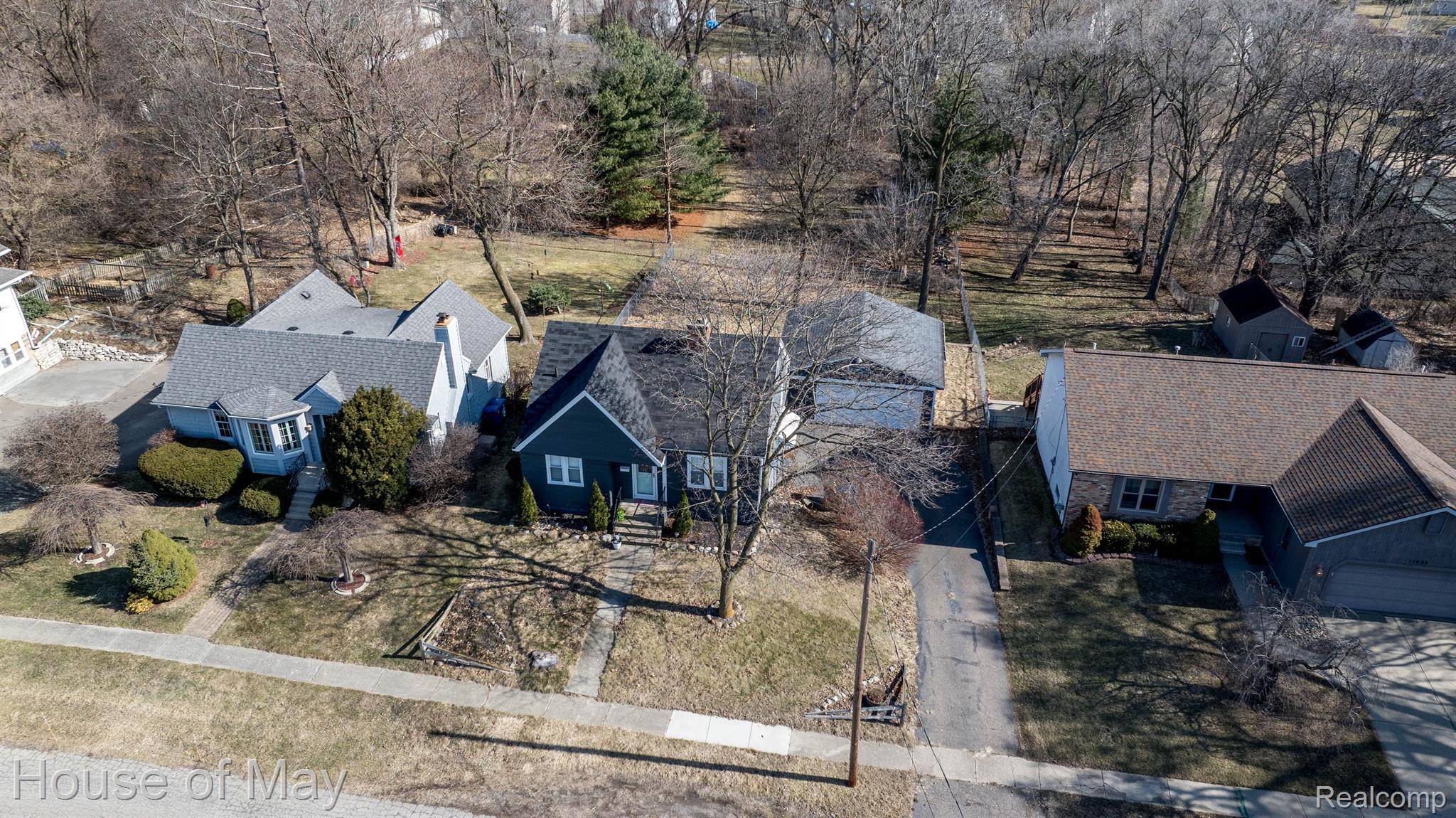 Grand Blanc, MI 48439,11029 WALKER ST