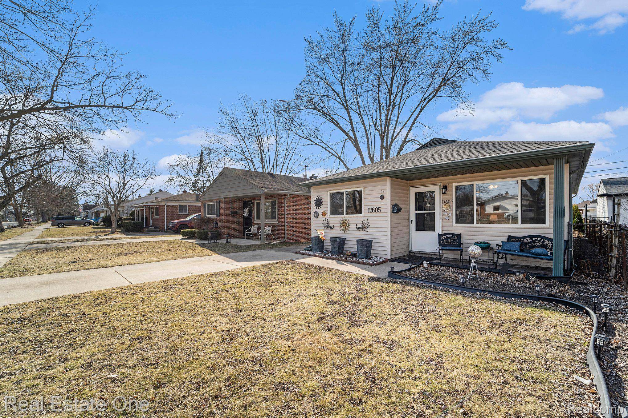 Melvindale, MI 48122,17605 PROSPECT ST