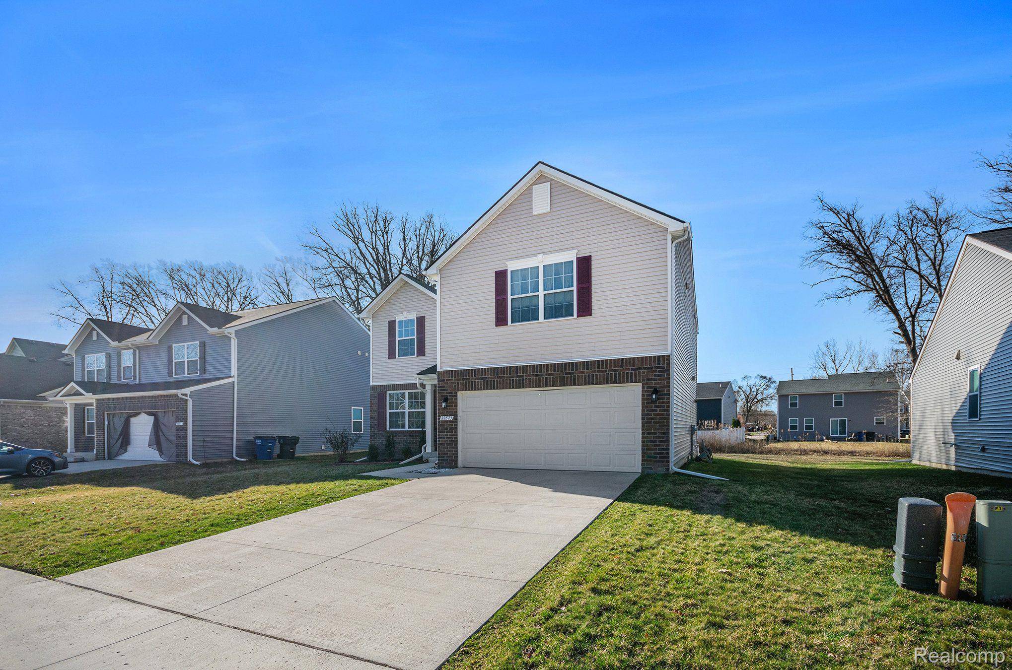 Westland, MI 48185,33573 STACY ST