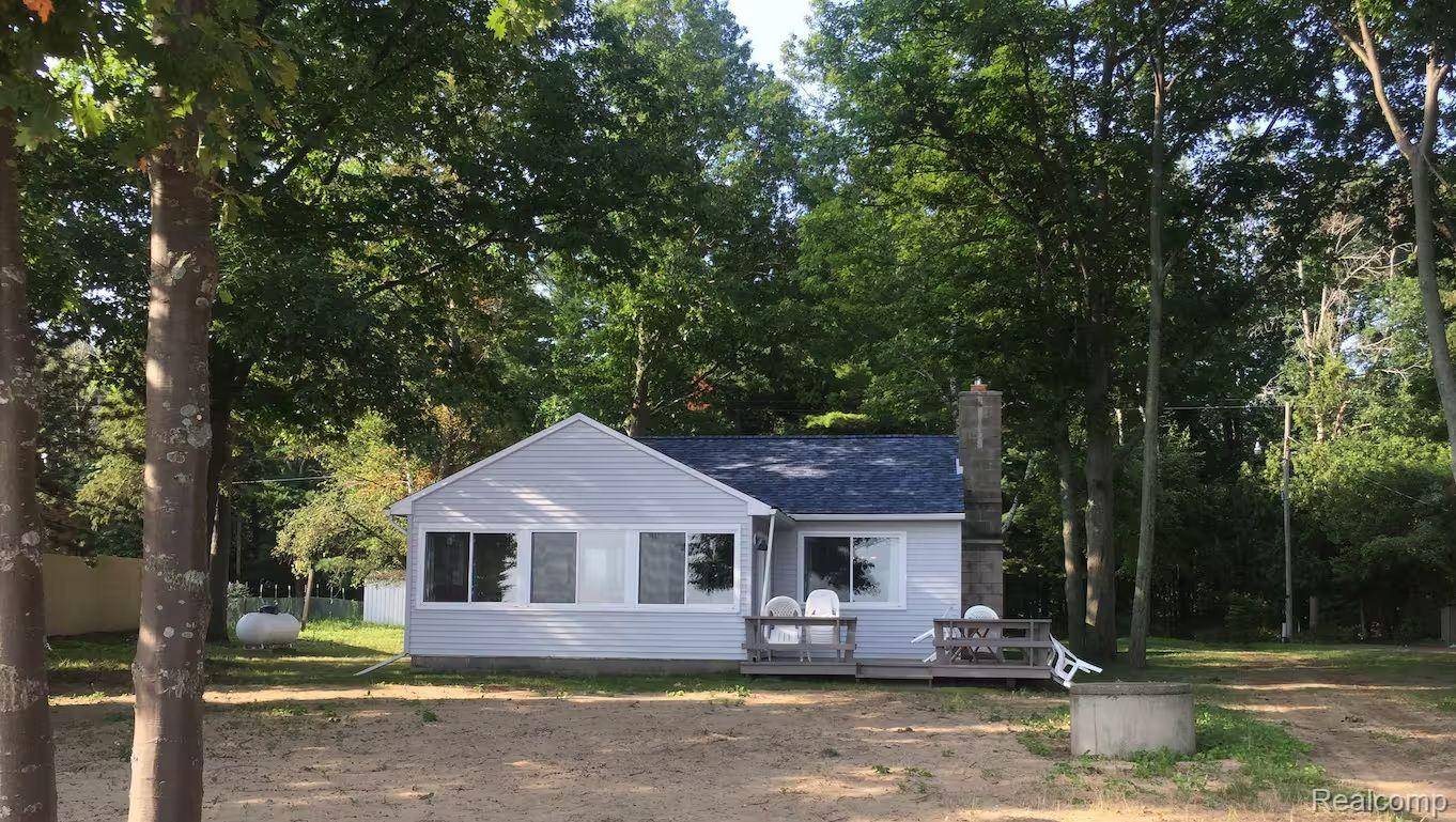 Port Austin, MI 48467,2943 QUARRY RD