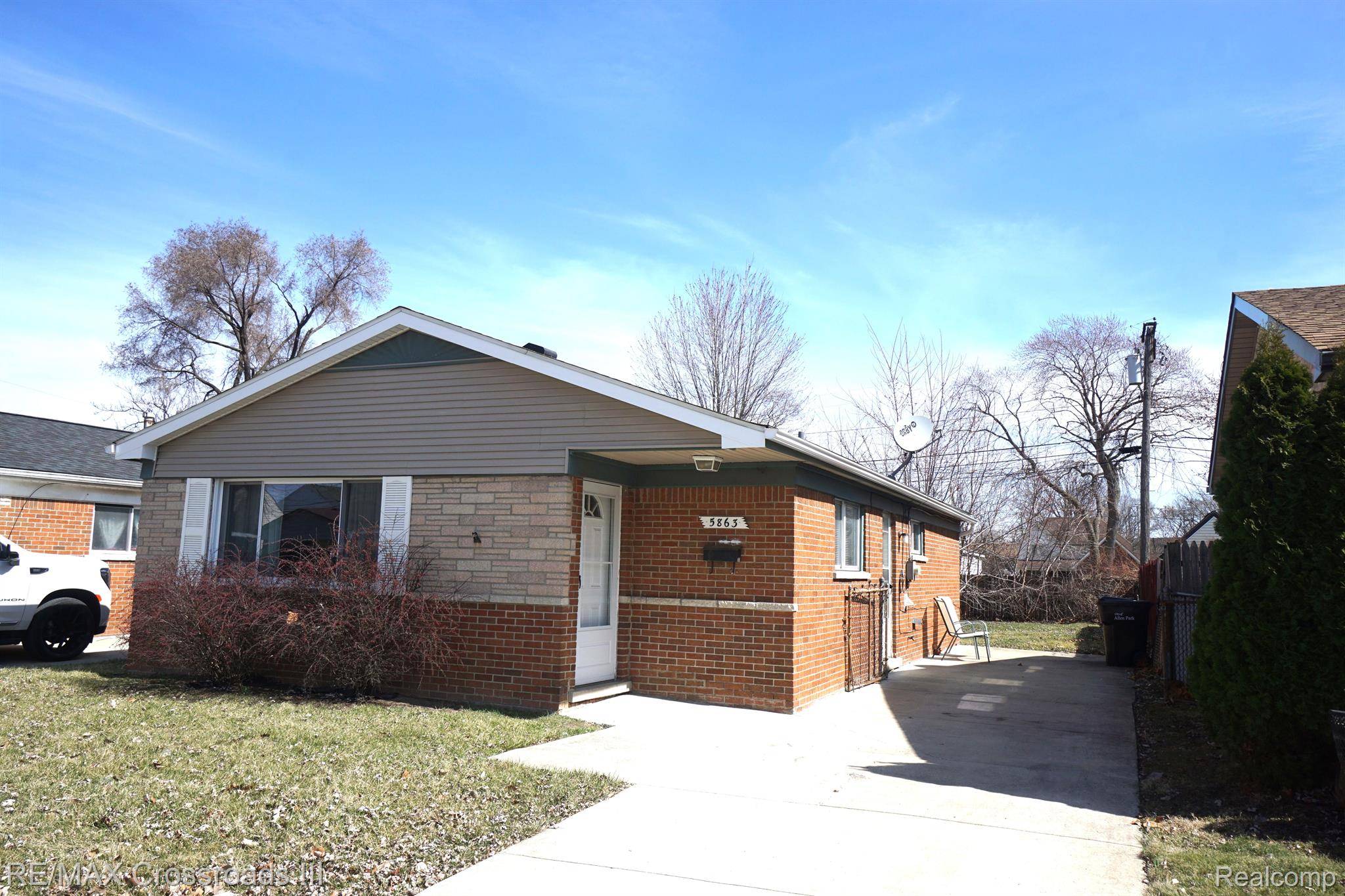 Allen Park, MI 48101,5863 BALFOUR AVE